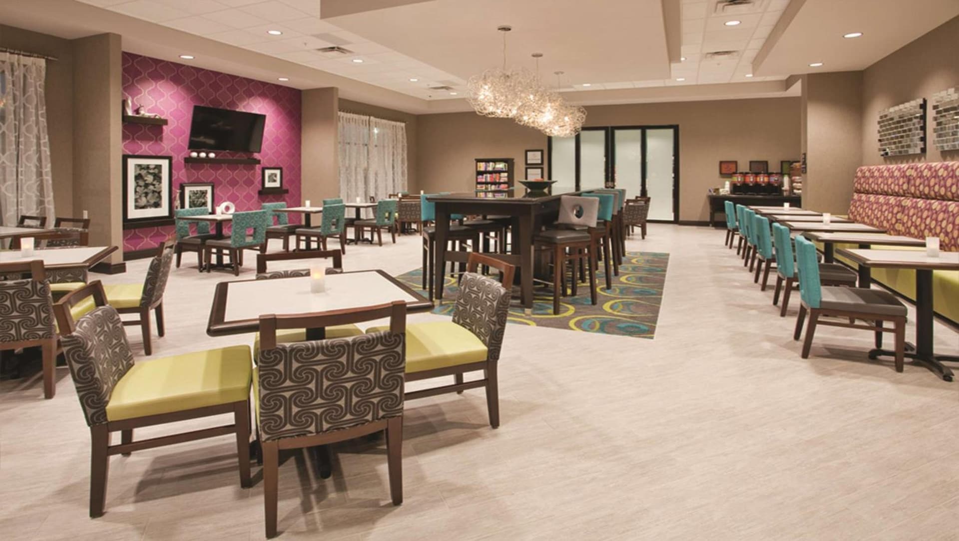 Hampton Inn Kearney property views in Kearney, NE — gallery photo 3