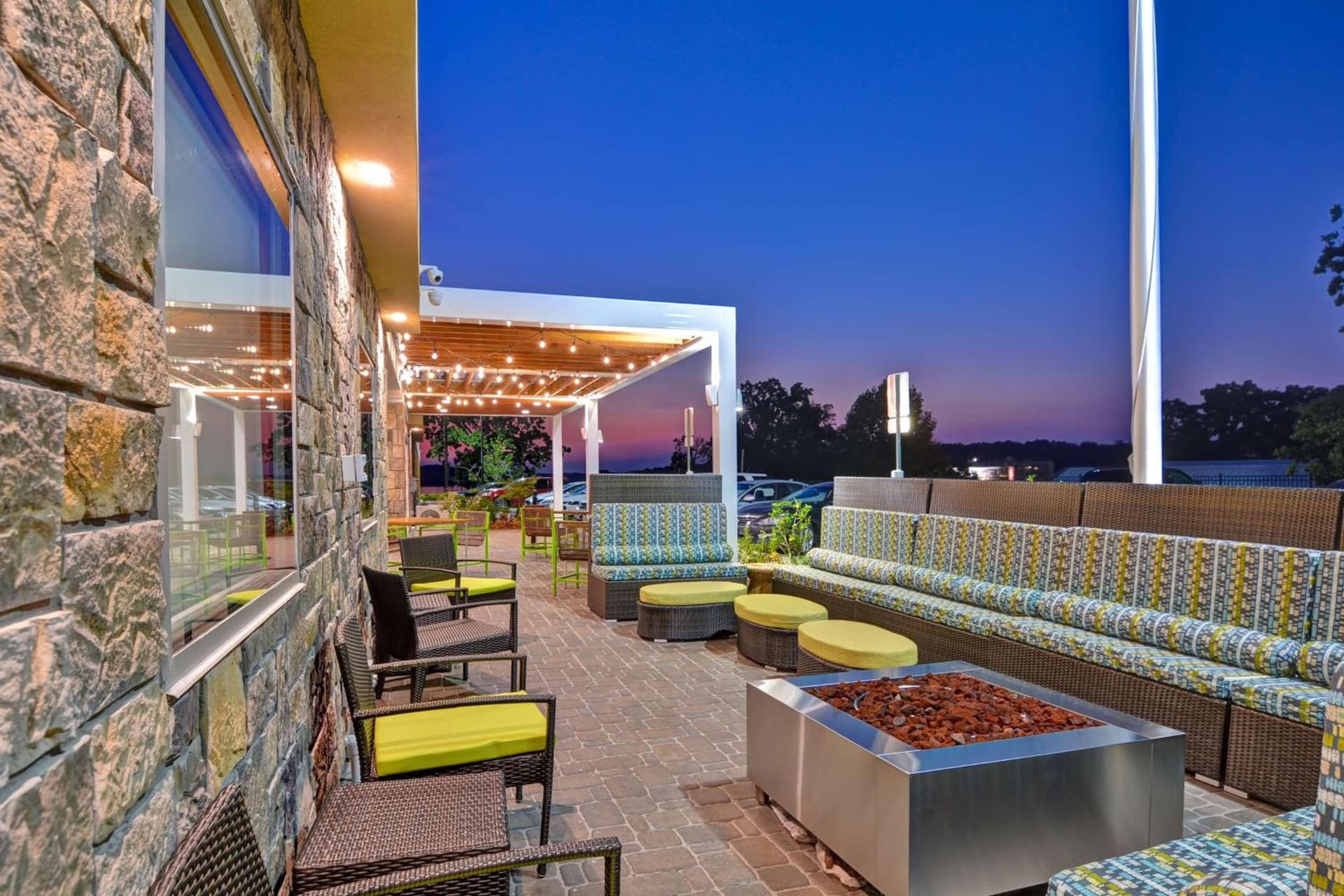 Home2 Suites By Hilton Hot Springs interior in Hot Springs, AR — gallery photo 2