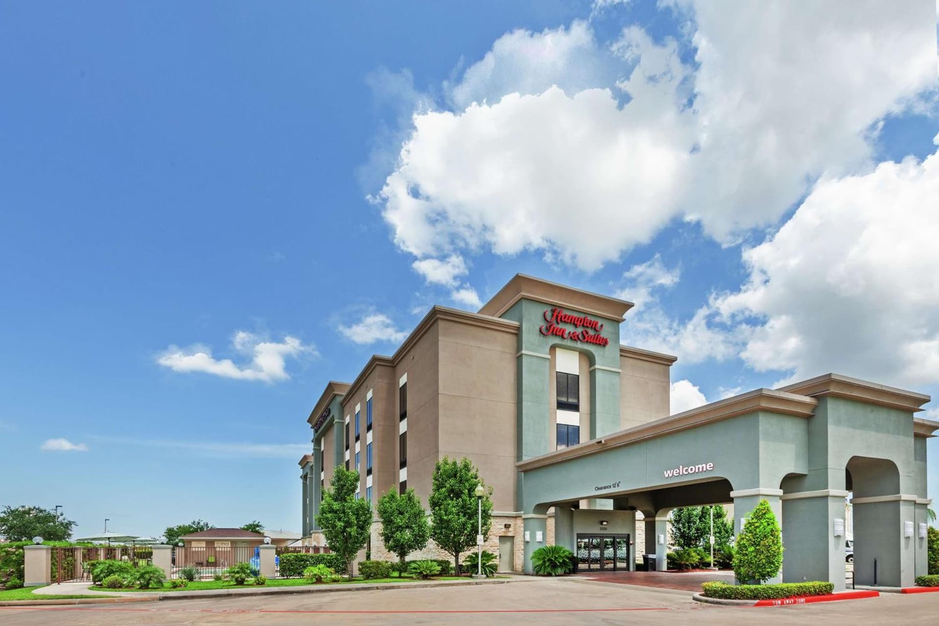 Hampton Inn & Suites Houston/League City gallery photo in League City, TX — image 25
