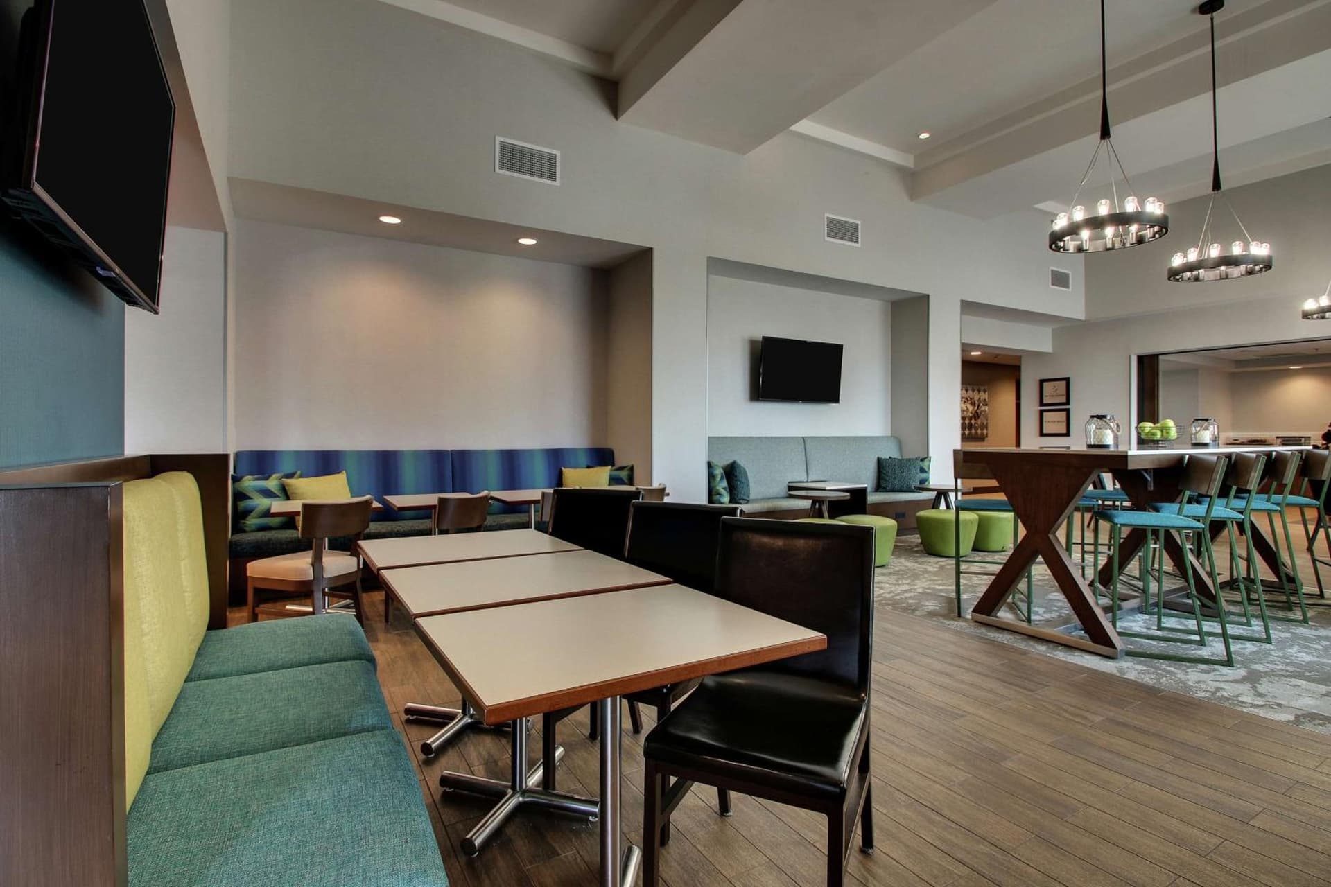Hampton Inn & Suites By Hilton Southport gallery photo in Southport, NC — image 46