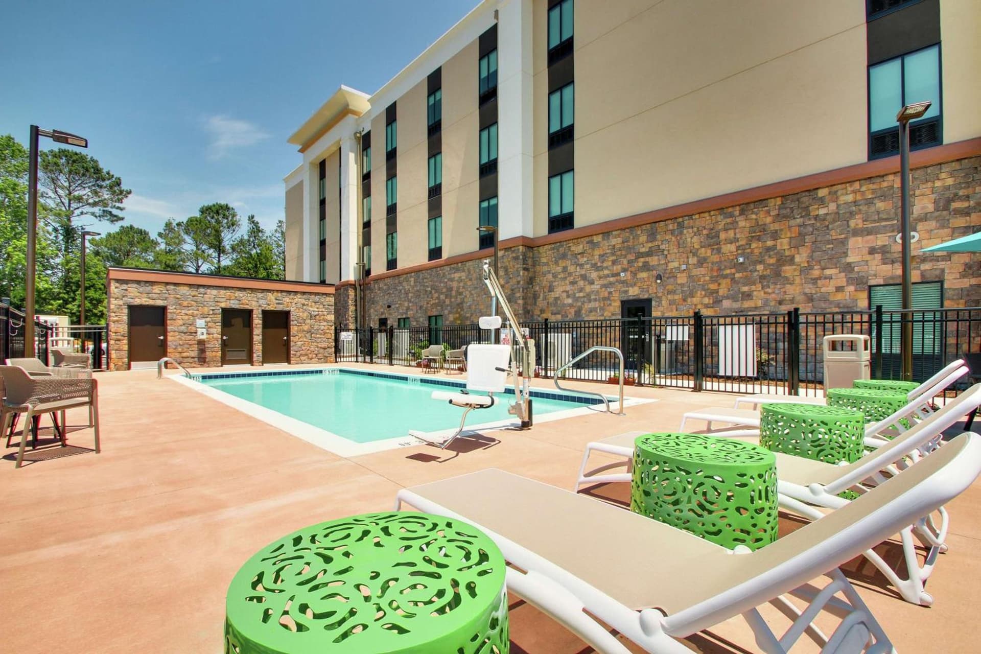 Hampton Inn & Suites By Hilton Southport gallery photo in Southport, NC — image 45