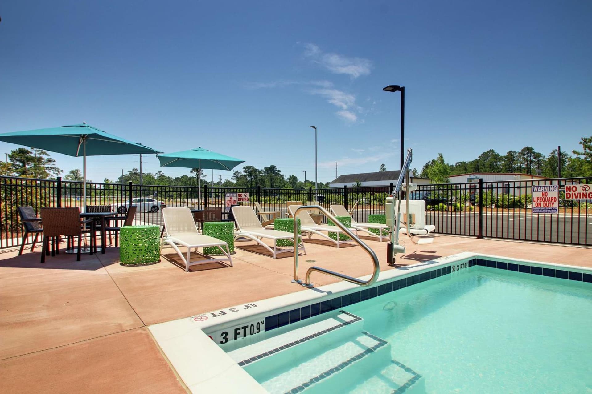 Hampton Inn & Suites By Hilton Southport gallery photo in Southport, NC — image 33