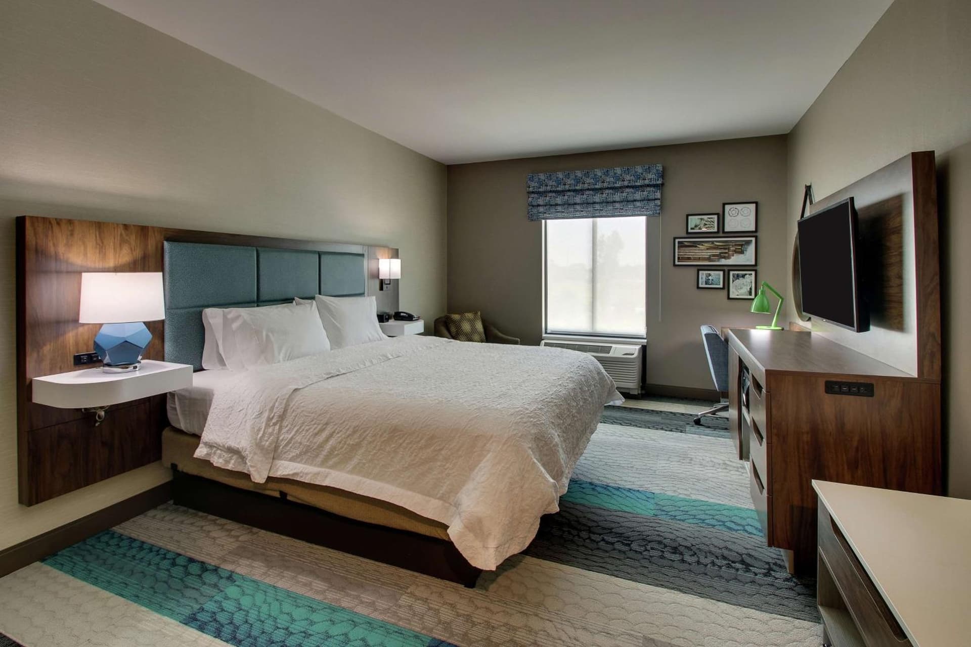 Hampton Inn & Suites By Hilton Southport gallery photo in Southport, NC — image 22