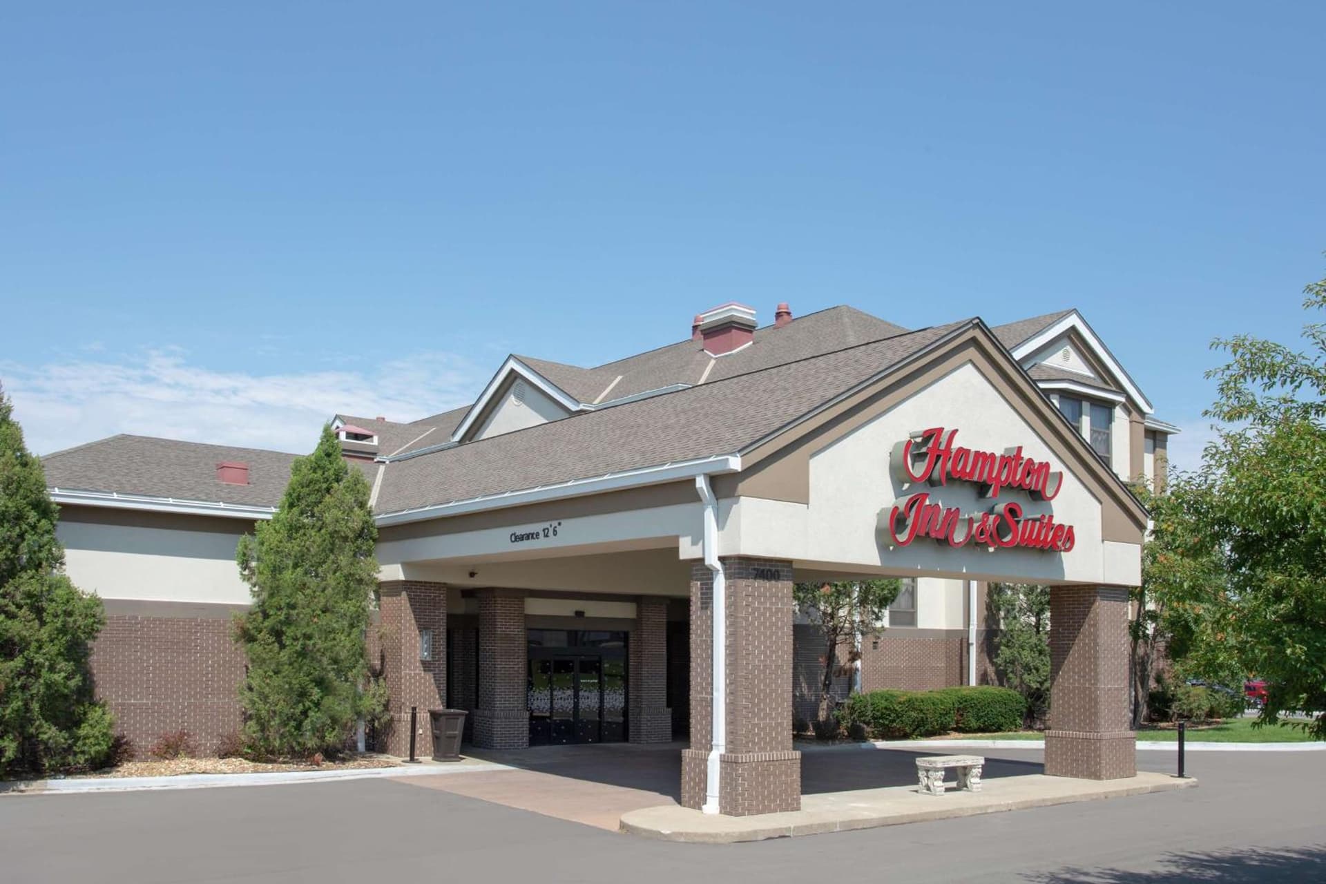 Hampton Inn & Suites Kansas City-Merriam featured exterior or lobby in Merriam, KS — similar hotel
