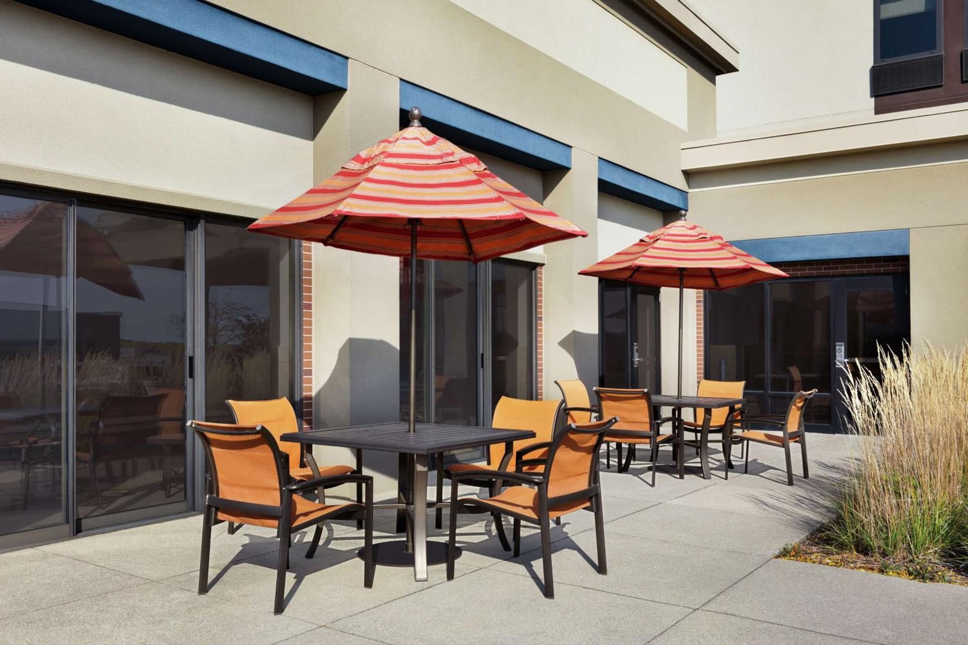 Hampton Inn Milwaukee Brookfield property views in Brookfield, WI — gallery photo 3
