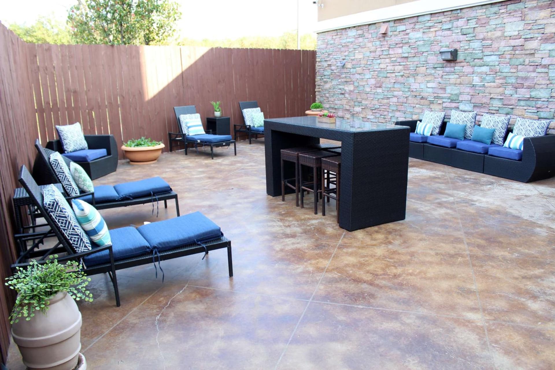 Hampton Inn & Suites Mount Pleasant property views in Mount Pleasant, TX — gallery photo 3