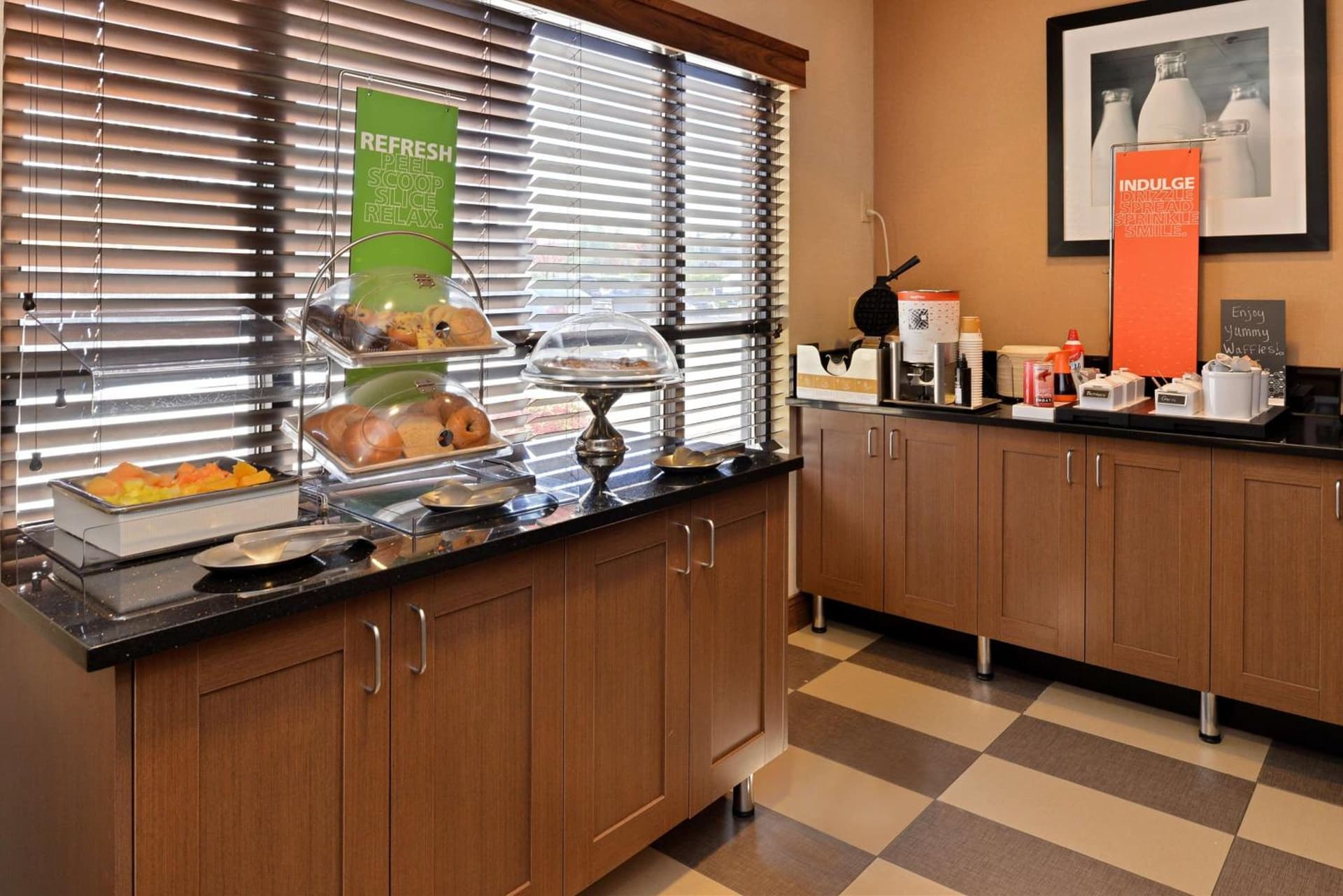 Hampton Inn Portland East gallery photo in Portland, OR — image 43