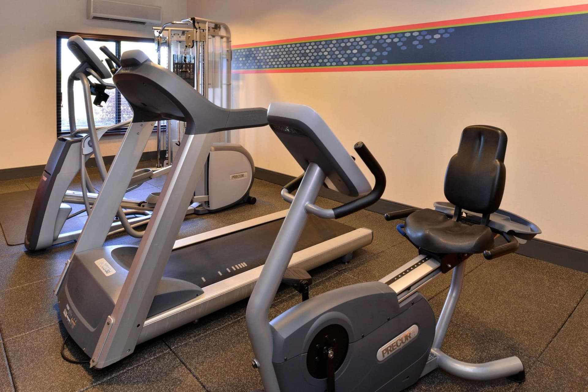 Hampton Inn Portland East gallery photo in Portland, OR — image 6