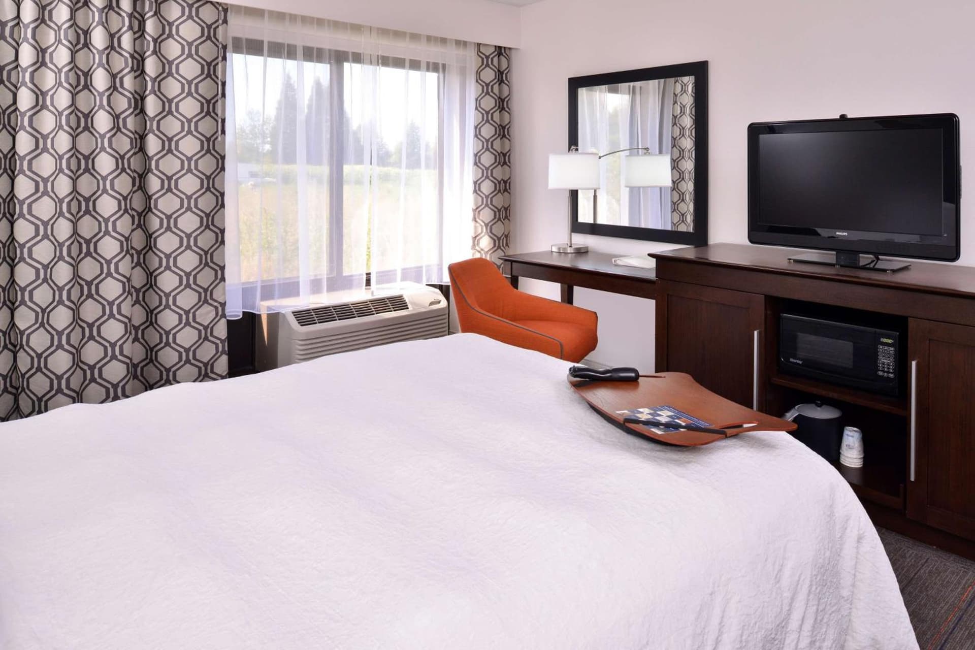 Hampton Inn Portland East gallery photo in Portland, OR — image 39