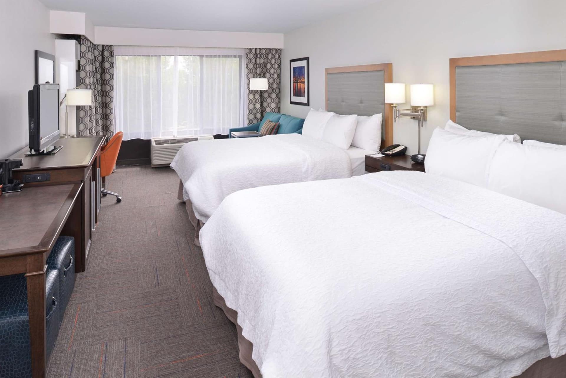 Hampton Inn Portland East gallery photo in Portland, OR — image 9