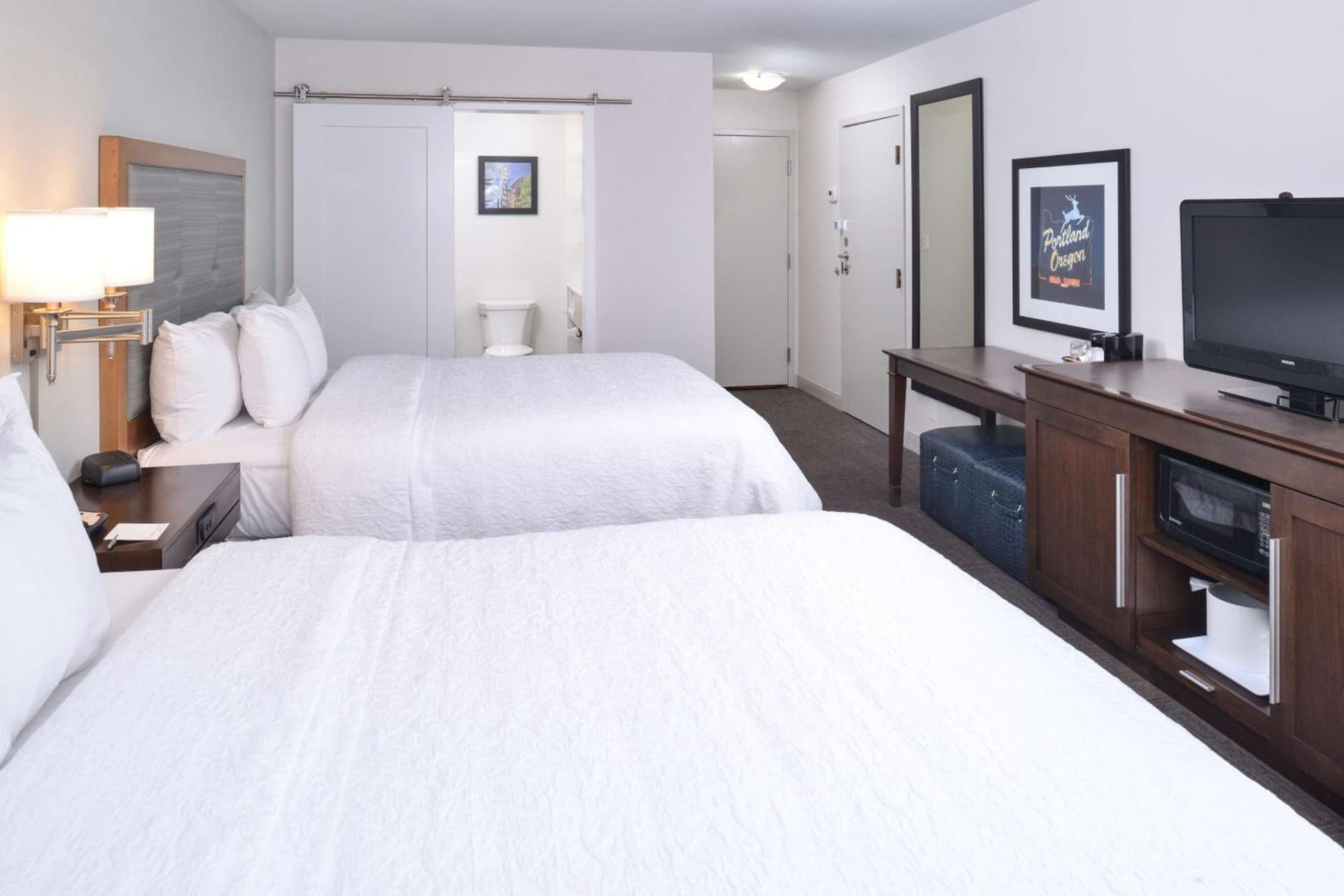 Hampton Inn Portland East gallery photo in Portland, OR — image 10