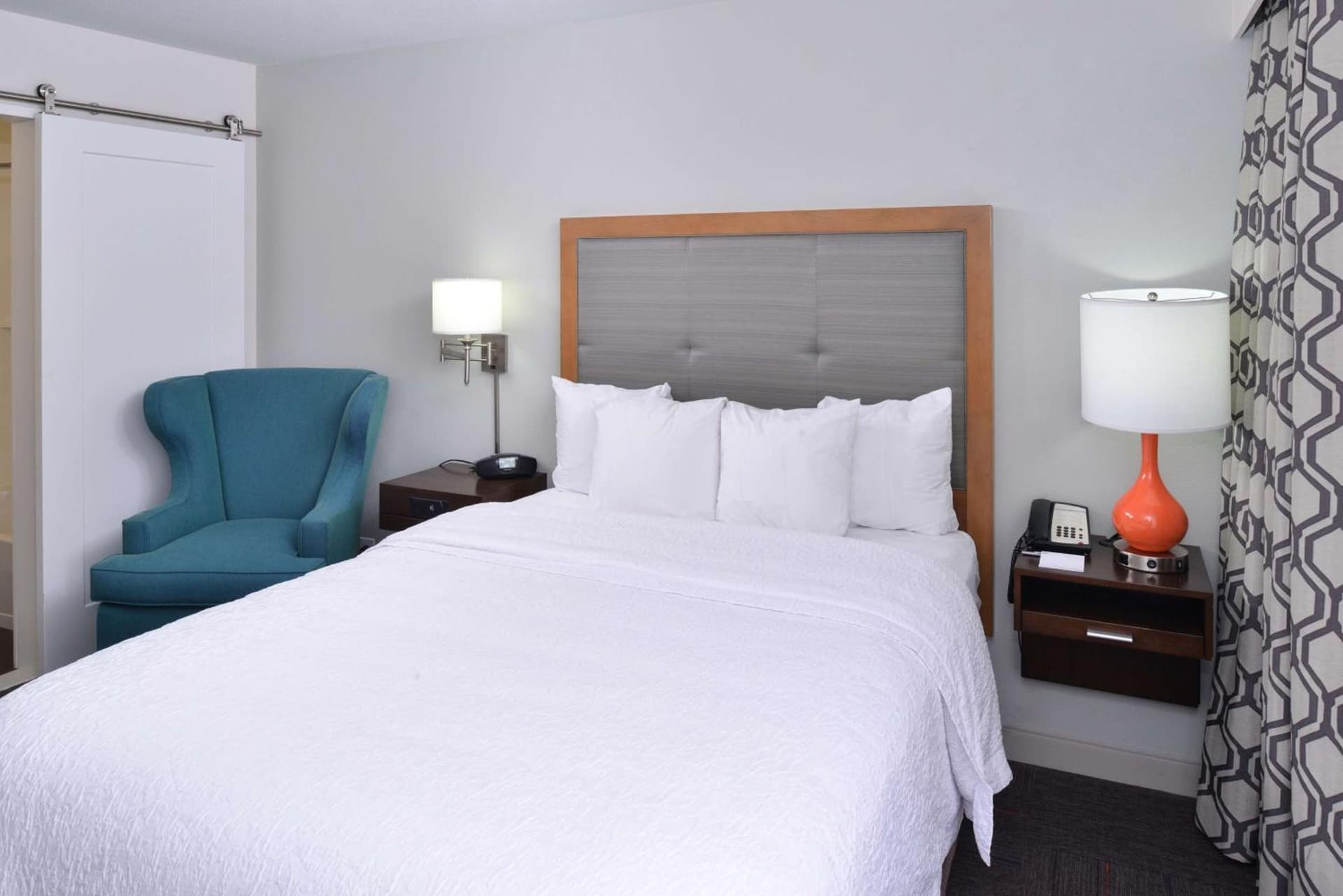 Hampton Inn Portland East gallery photo in Portland, OR — image 15