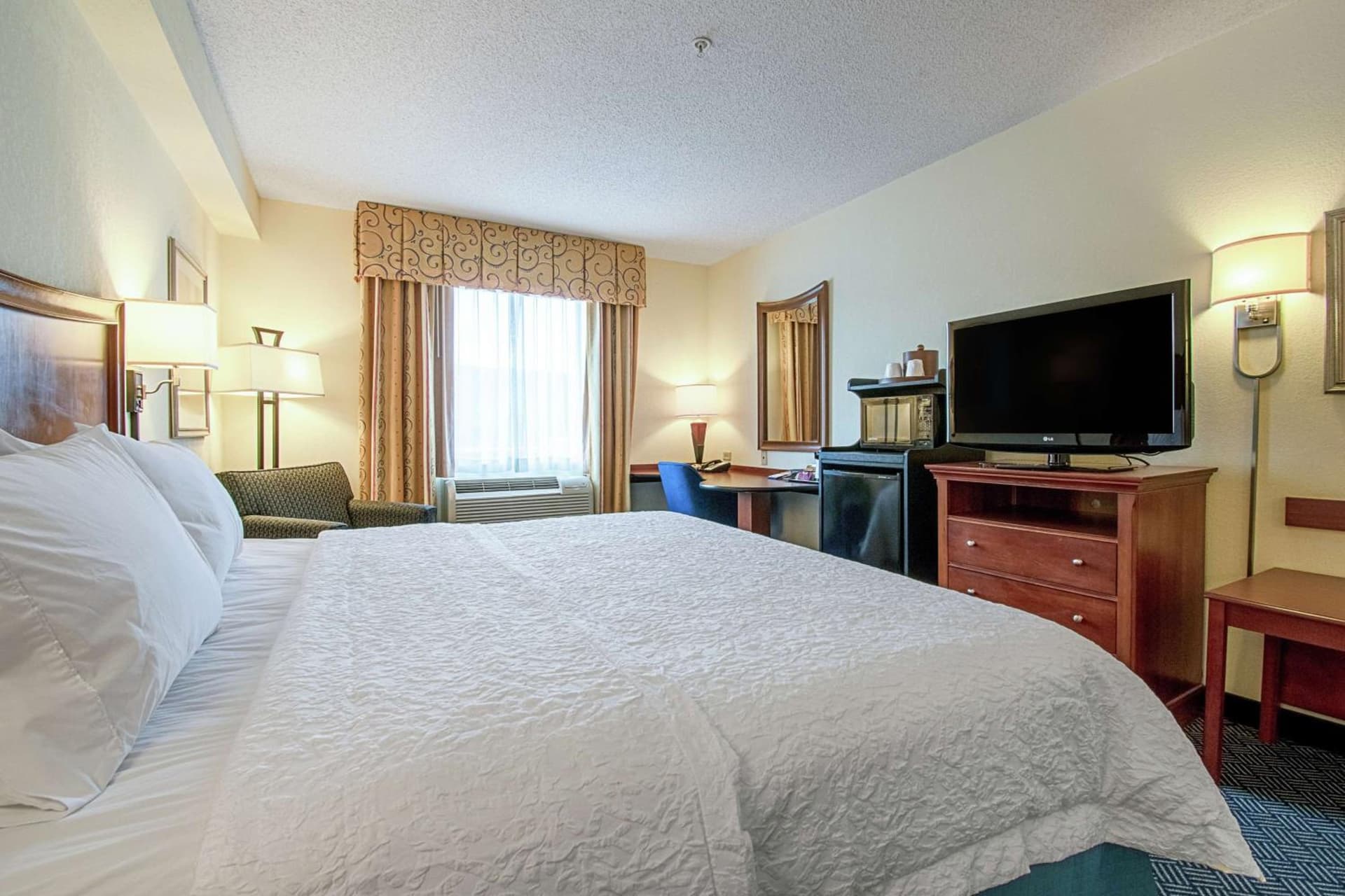 Hampton Inn Pine Grove gallery photo in Pine Grove, PA — image 27
