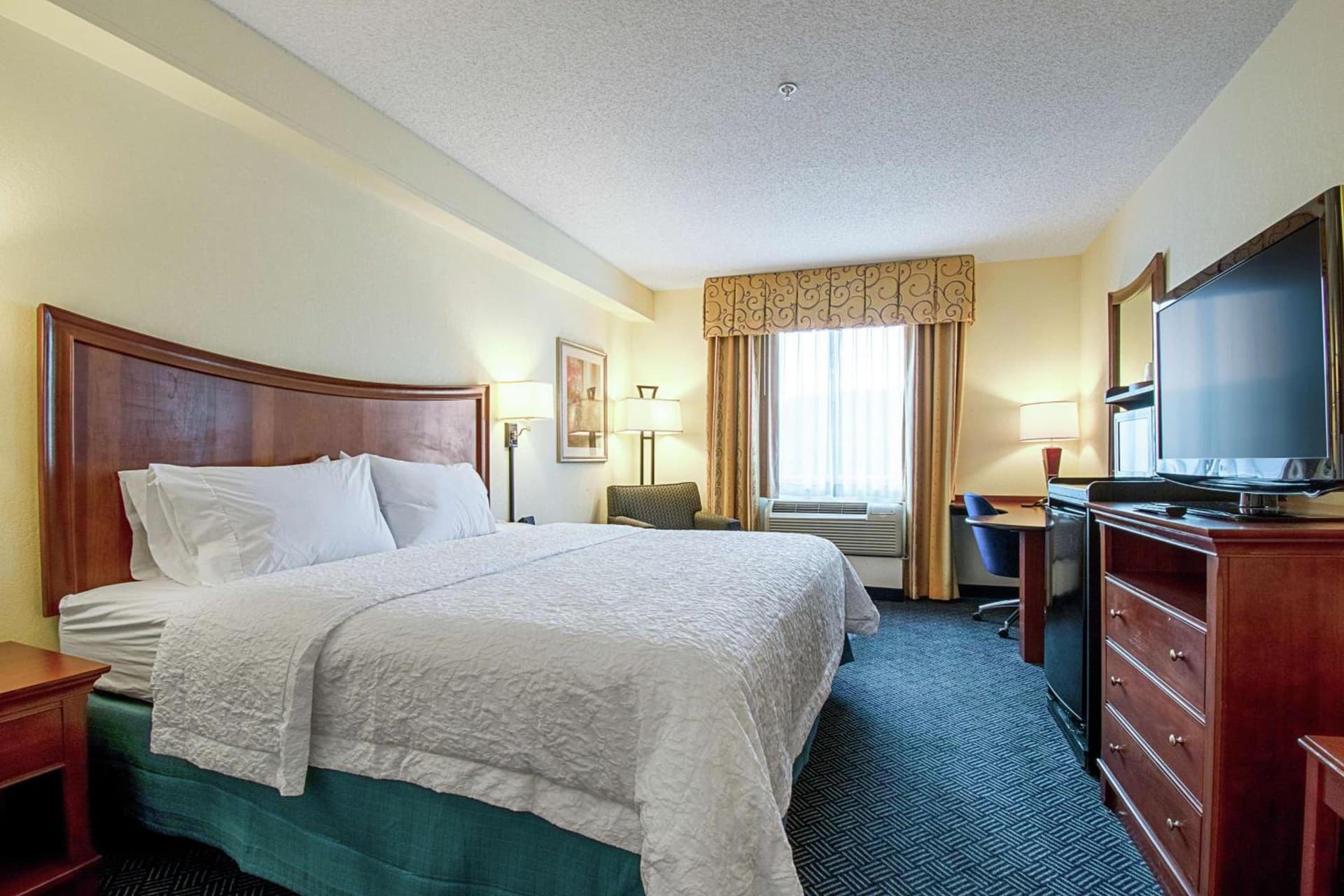 Hampton Inn Pine Grove gallery photo in Pine Grove, PA — image 21