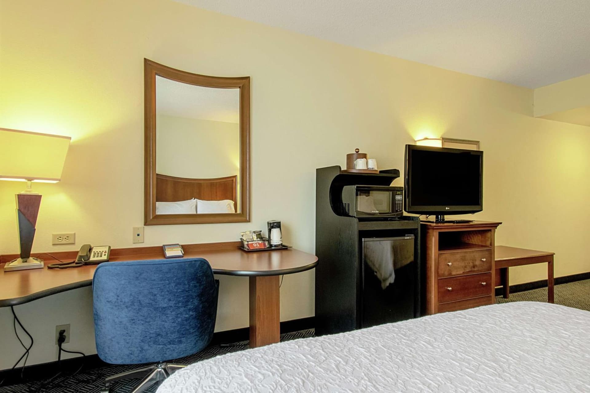 Hampton Inn Pine Grove gallery photo in Pine Grove, PA — image 36