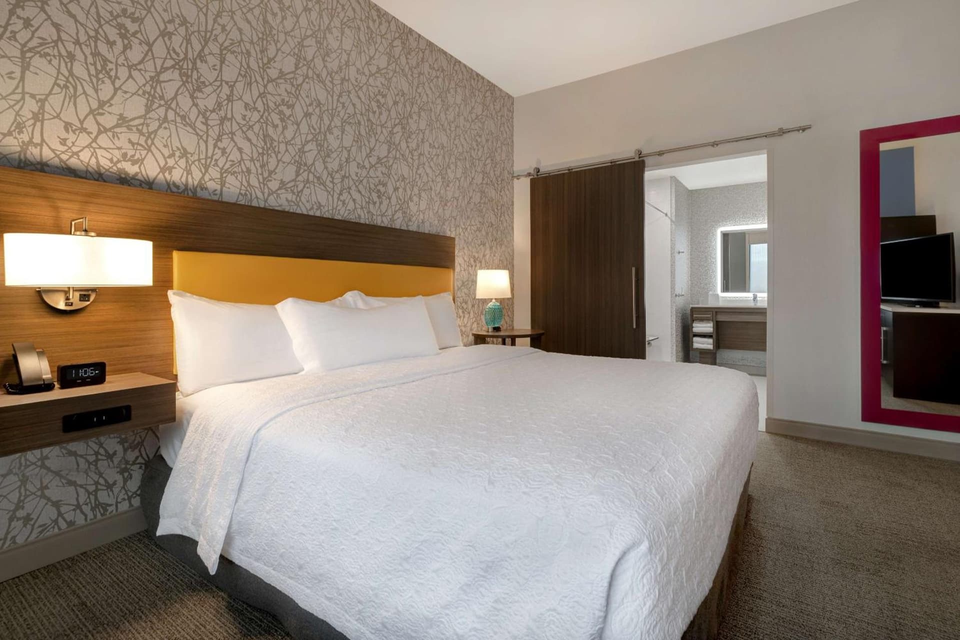 Home2 Suites By Hilton Redding gallery photo in Redding, CA — image 21