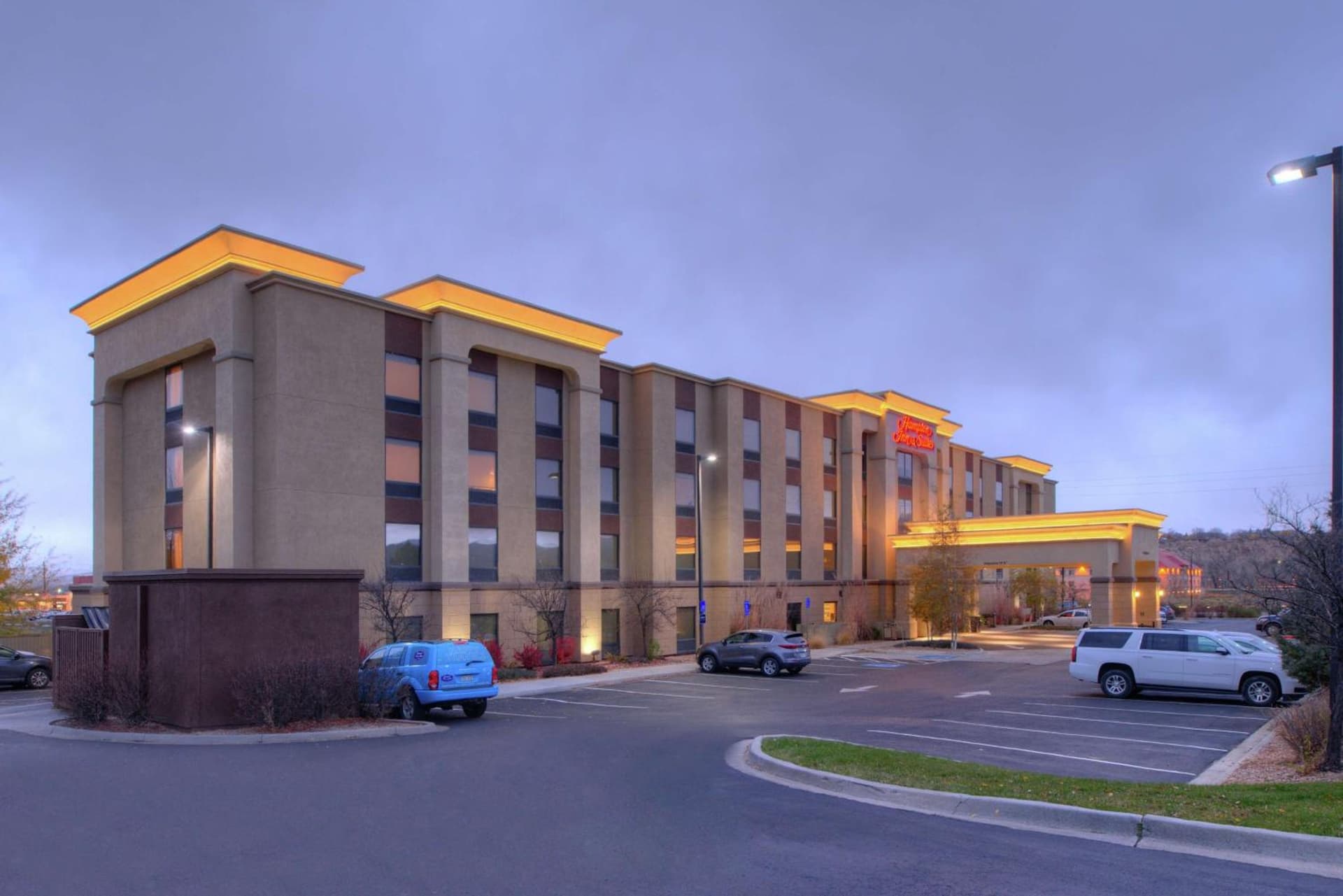 Hampton Inn & Suites Rifle interior in Rifle, CO — gallery photo 2