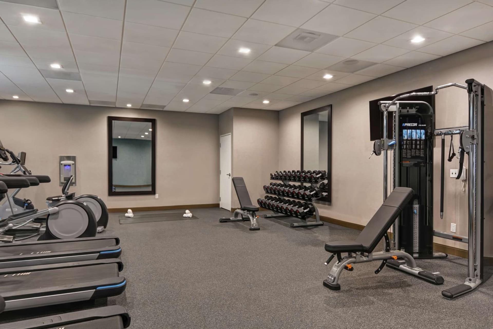 Hampton Inn Chula Vista Eastlake gallery photo in Chula Vista, CA — image 9