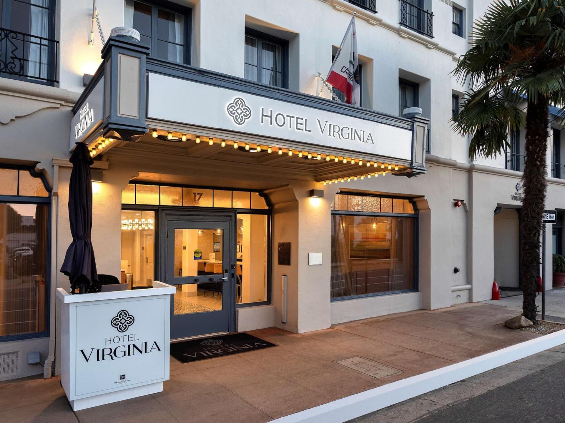 Hotel Virginia Santa Barbara, Tapestry Collection by Hilton interior in Santa Barbara, CA — gallery photo 2