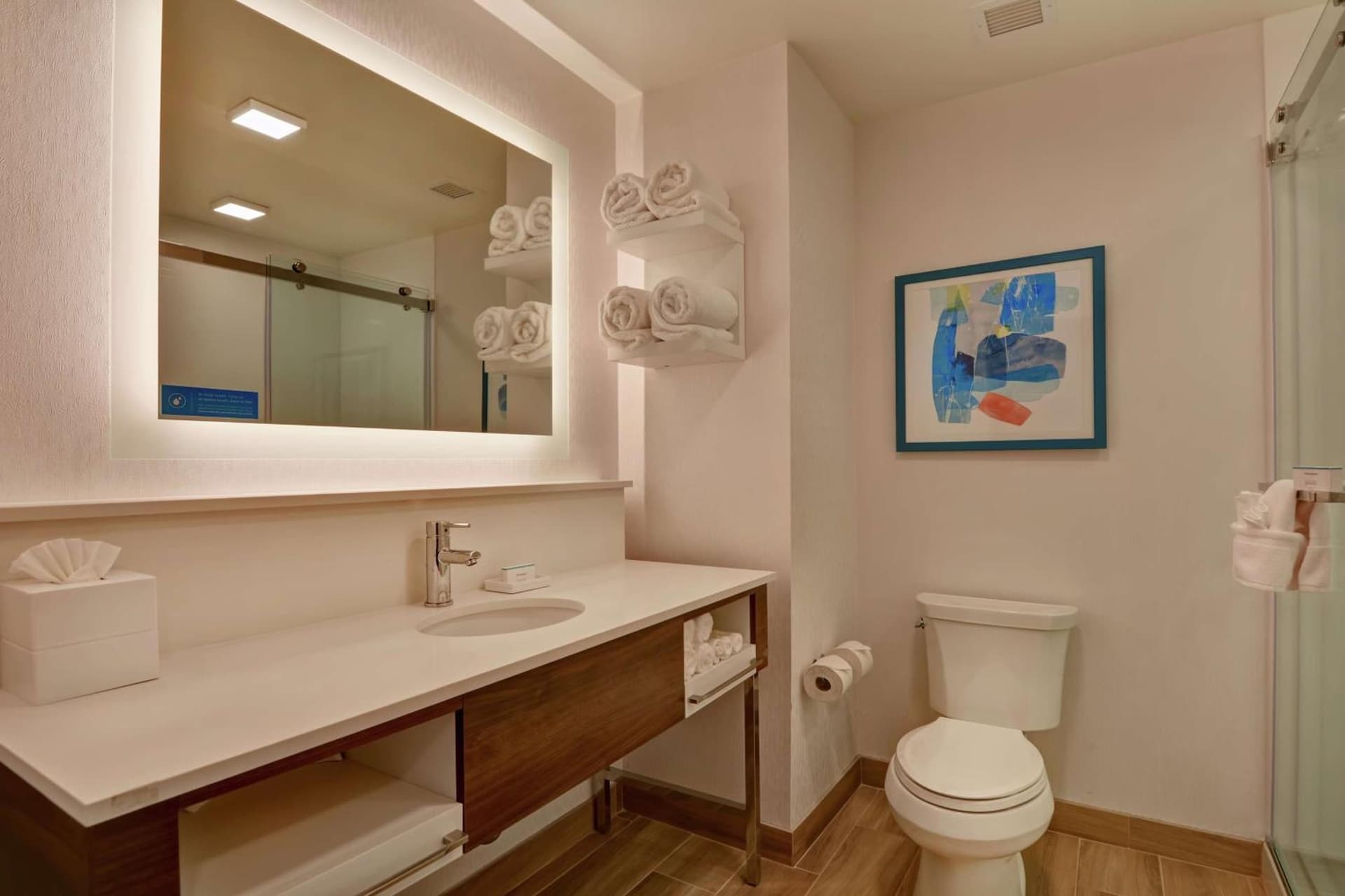 Hampton Inn Chula Vista Eastlake gallery photo in Chula Vista, CA — image 13