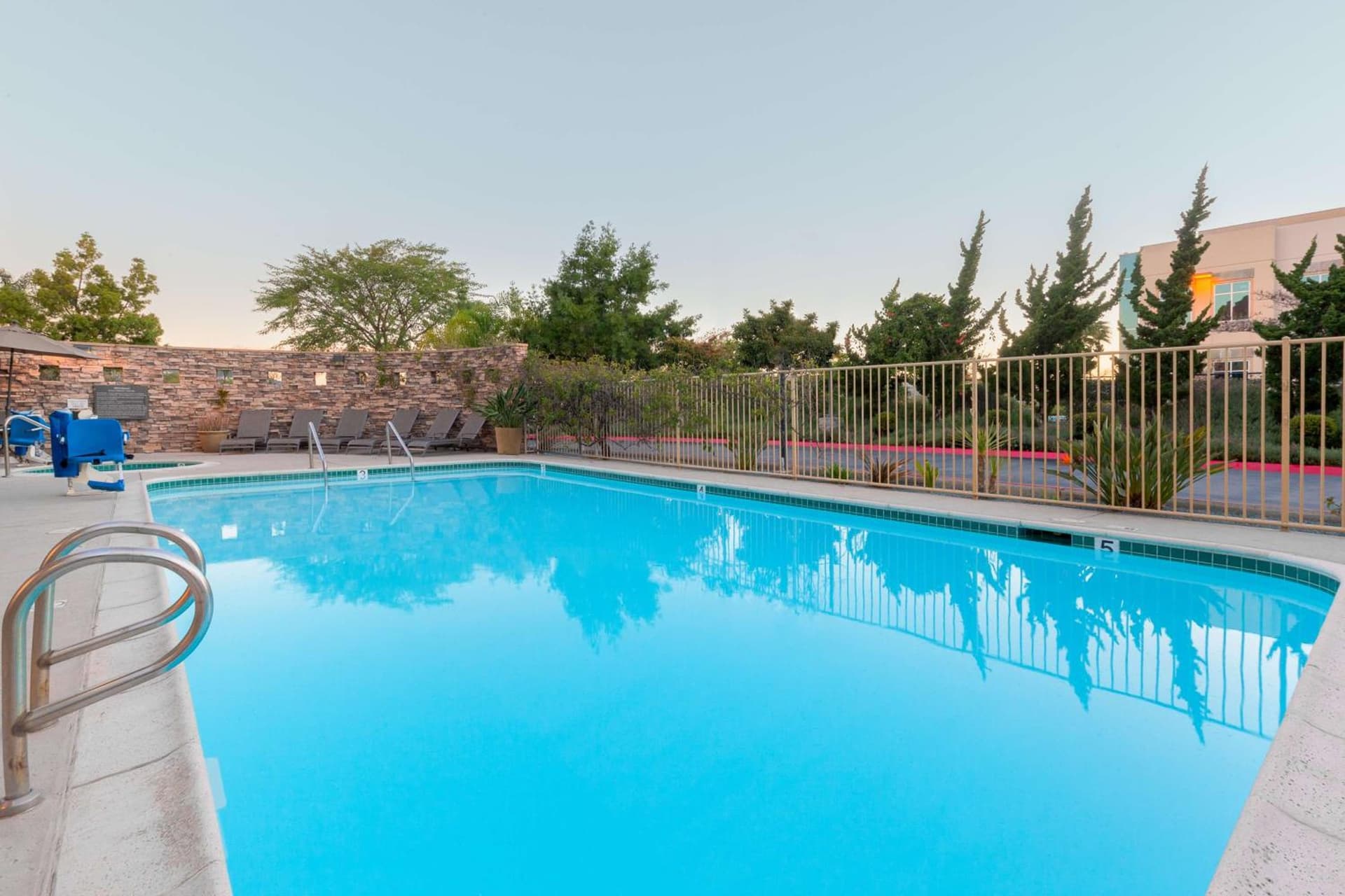 Hampton Inn San Marcos gallery photo in San Marcos, CA — image 38