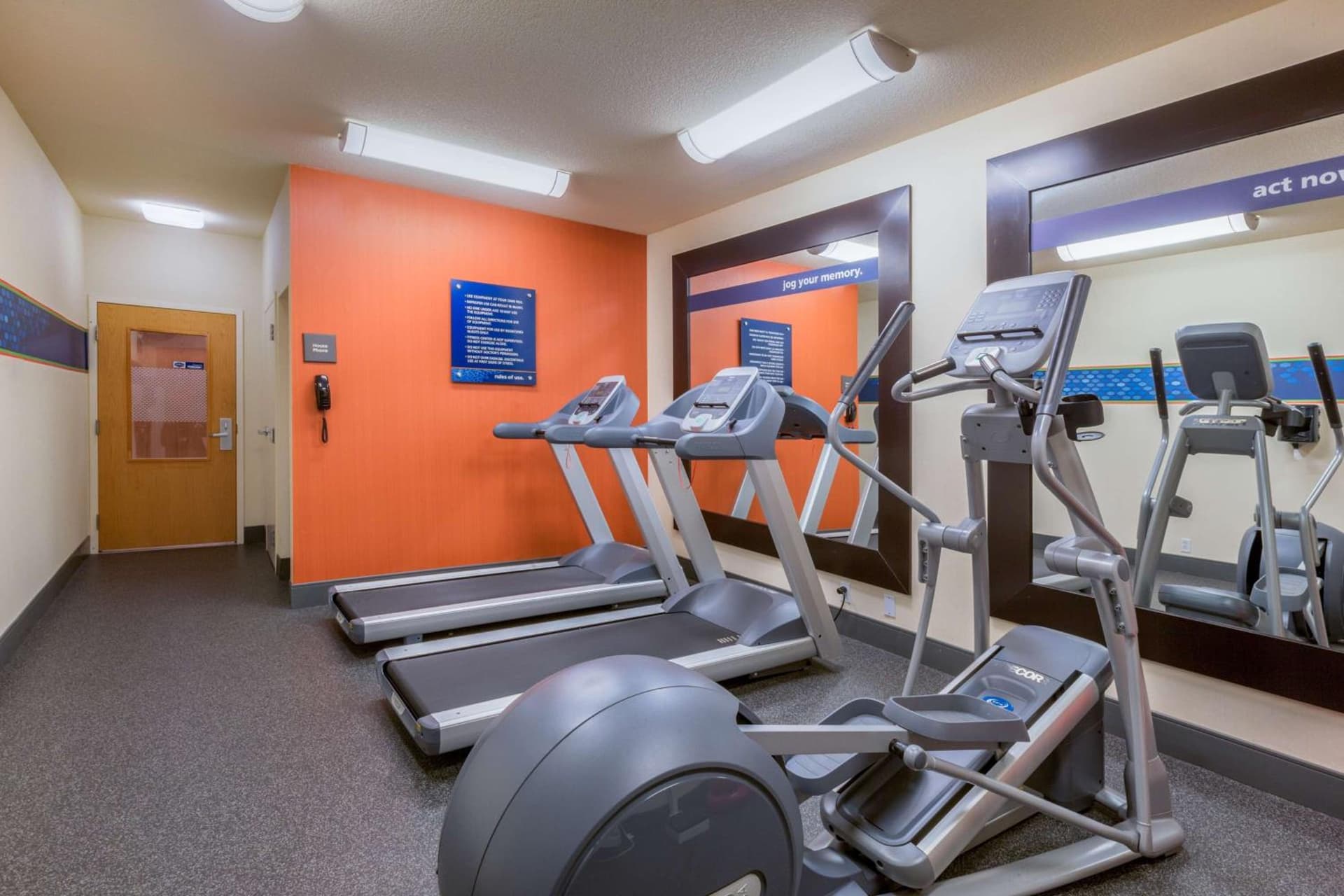 Hampton Inn San Marcos gallery photo in San Marcos, CA — image 23