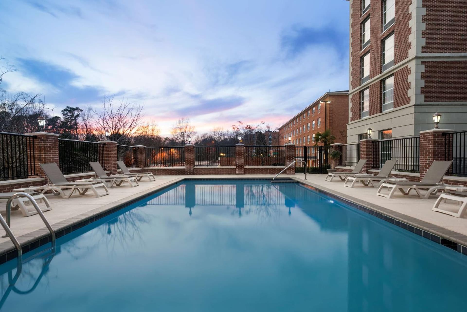 Hampton Inn & Suites Williamsburg-Central gallery photo in Williamsburg, VA — image 13