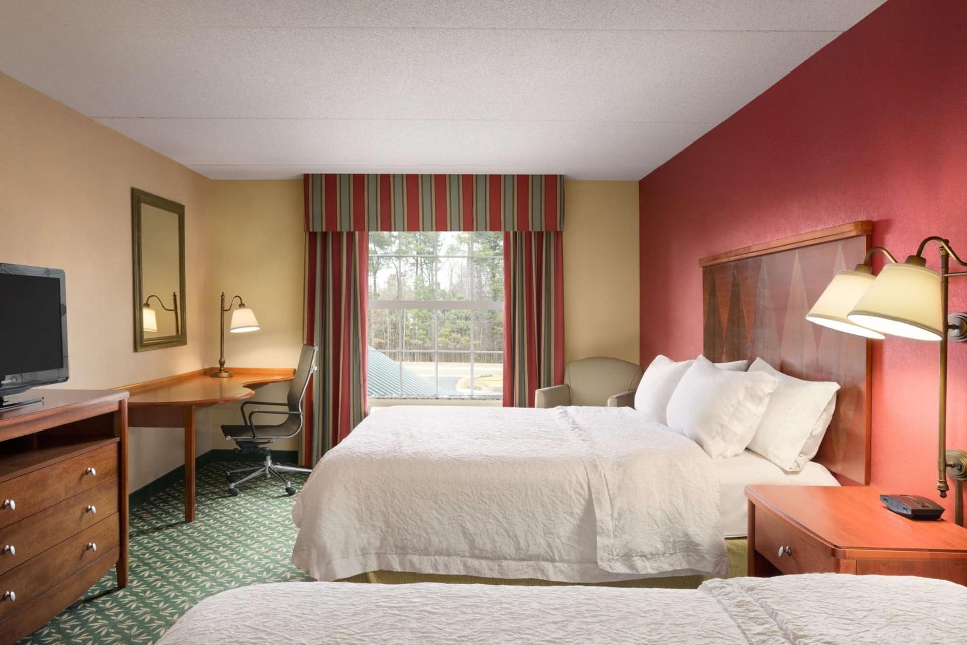 Hampton Inn & Suites Williamsburg-Central gallery photo in Williamsburg, VA — image 8