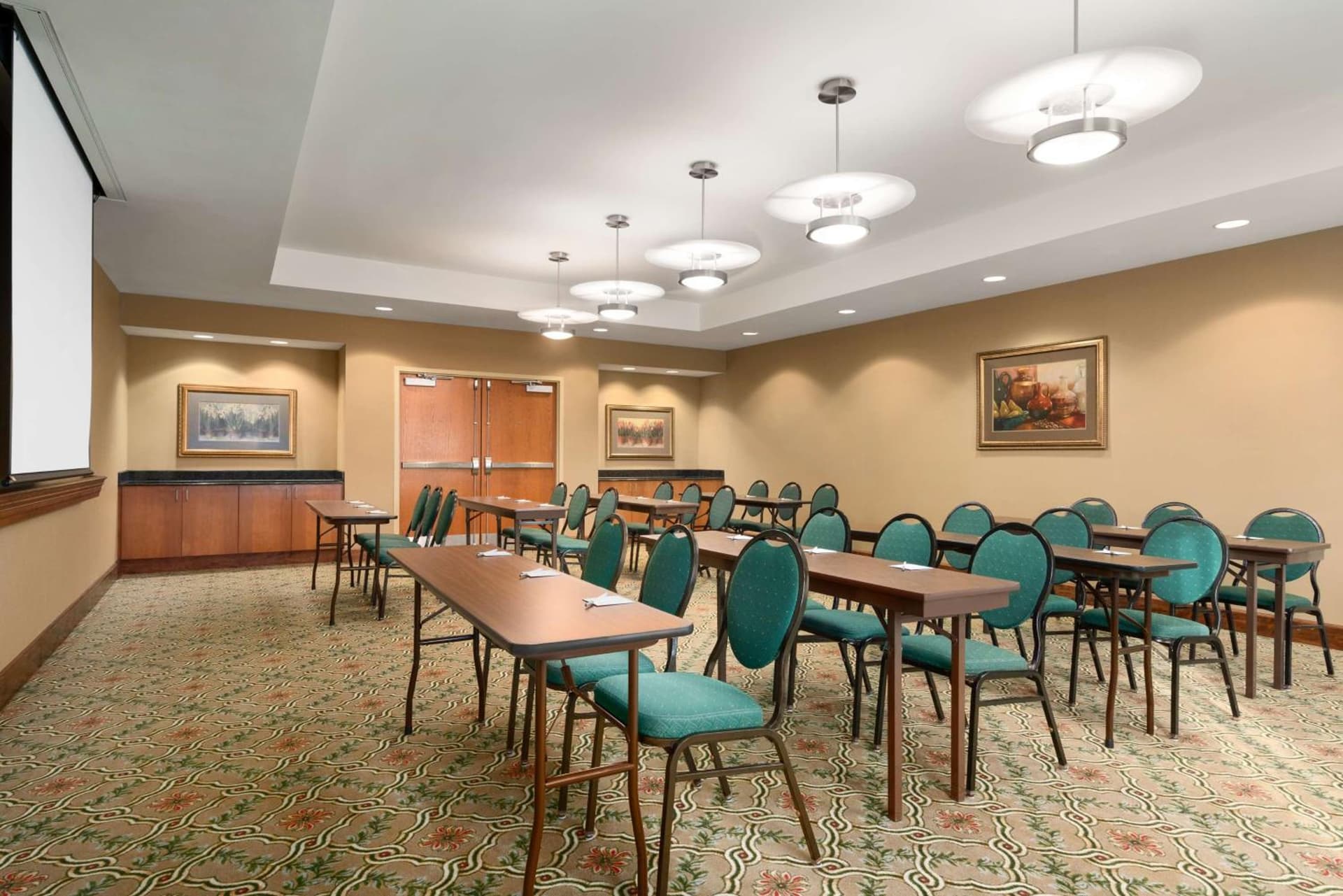 Hampton Inn & Suites Williamsburg-Central gallery photo in Williamsburg, VA — image 9