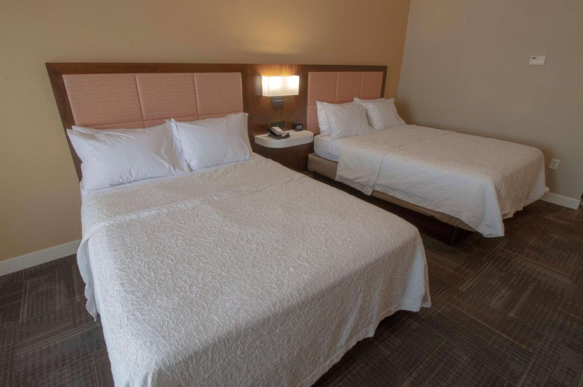 Hampton Inn & Suites Chesapeake-Battlefield Boulevard gallery photo in Chesapeake, VA — image 16