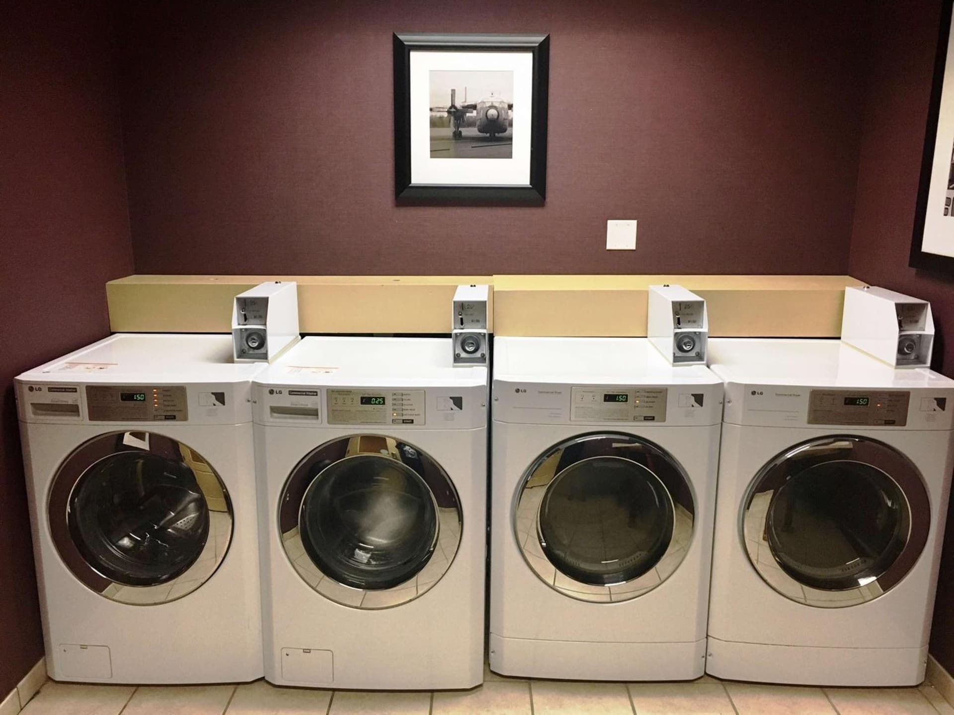 Hampton Inn & Suites Chesapeake-Battlefield Boulevard gallery photo in Chesapeake, VA — image 41