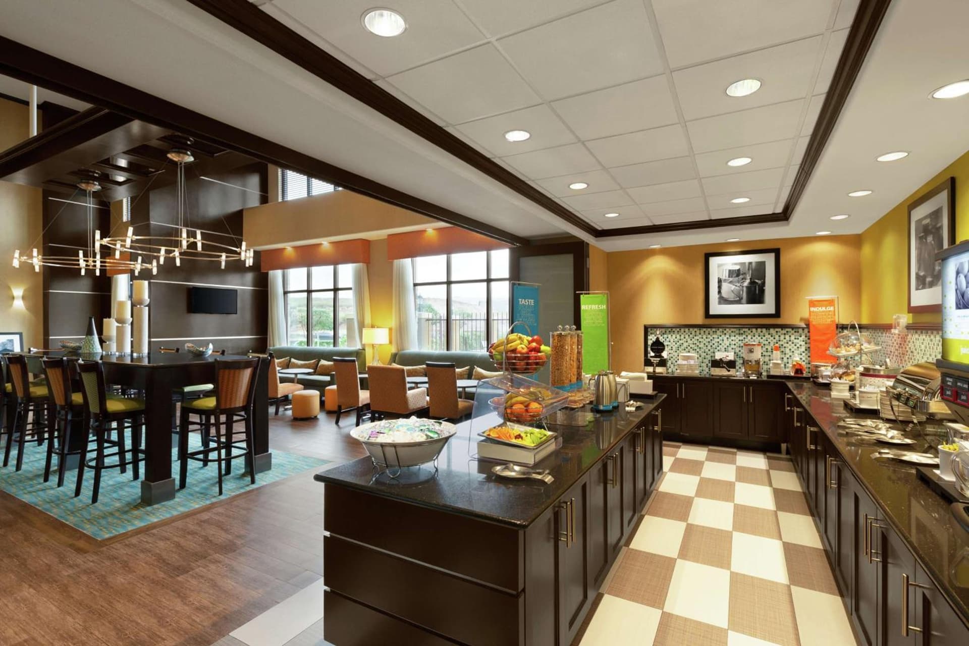 Hampton Inn and Suites Houston Pasadena gallery photo in Pasadena, TX — image 23
