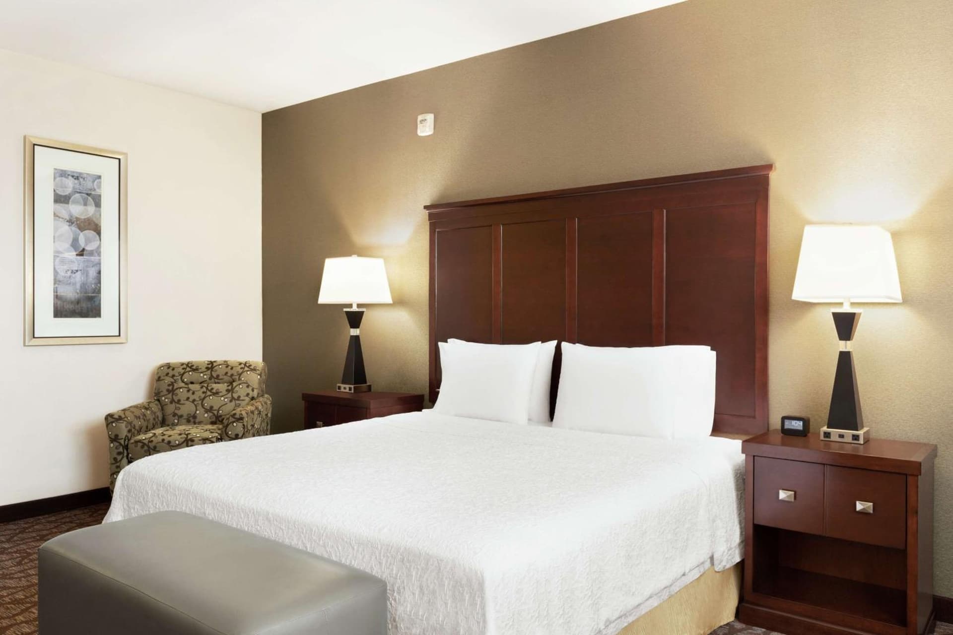 Hampton Inn and Suites Houston Pasadena gallery photo in Pasadena, TX — image 15