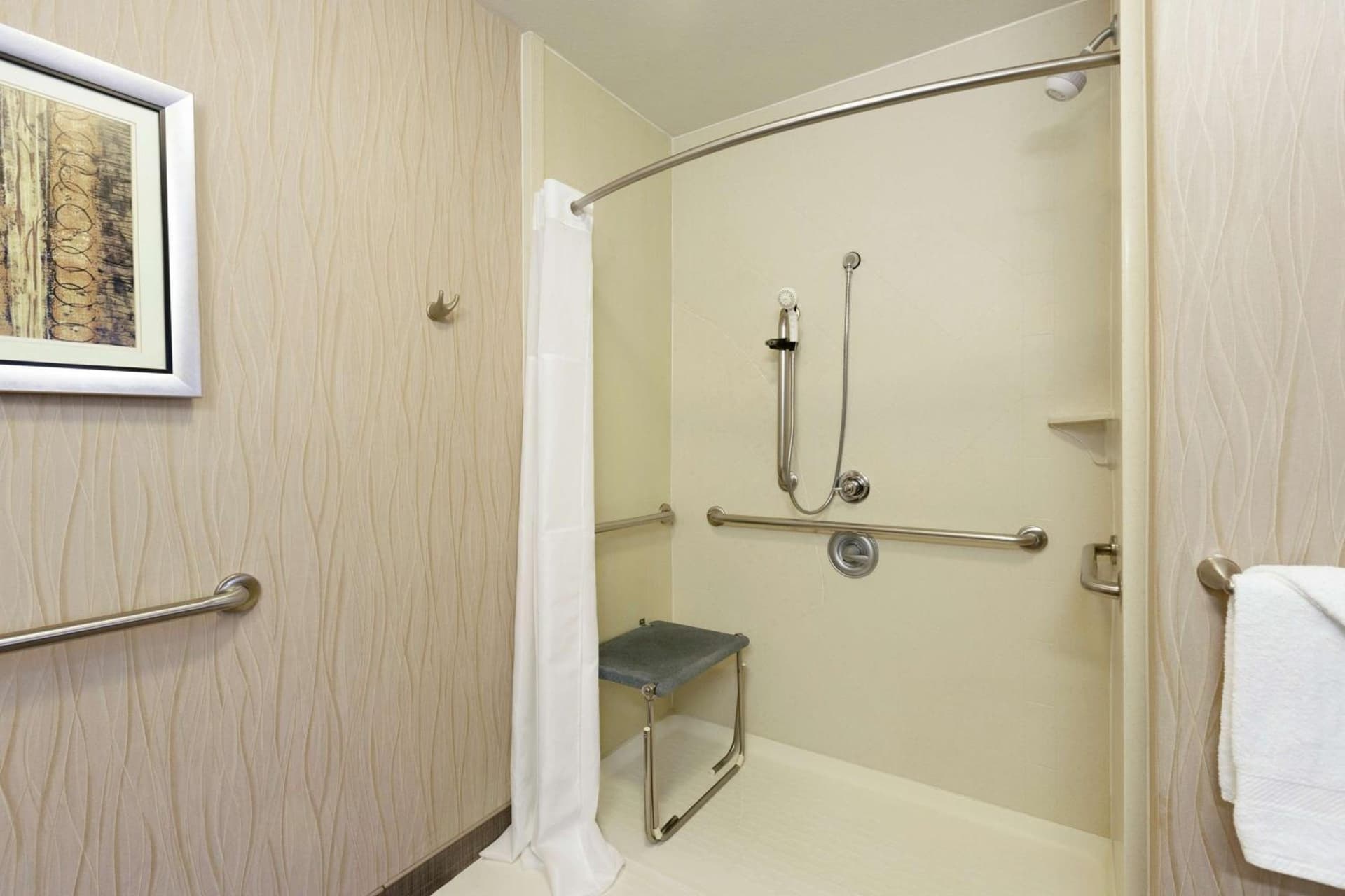 Hampton Inn and Suites Houston Pasadena gallery photo in Pasadena, TX — image 9