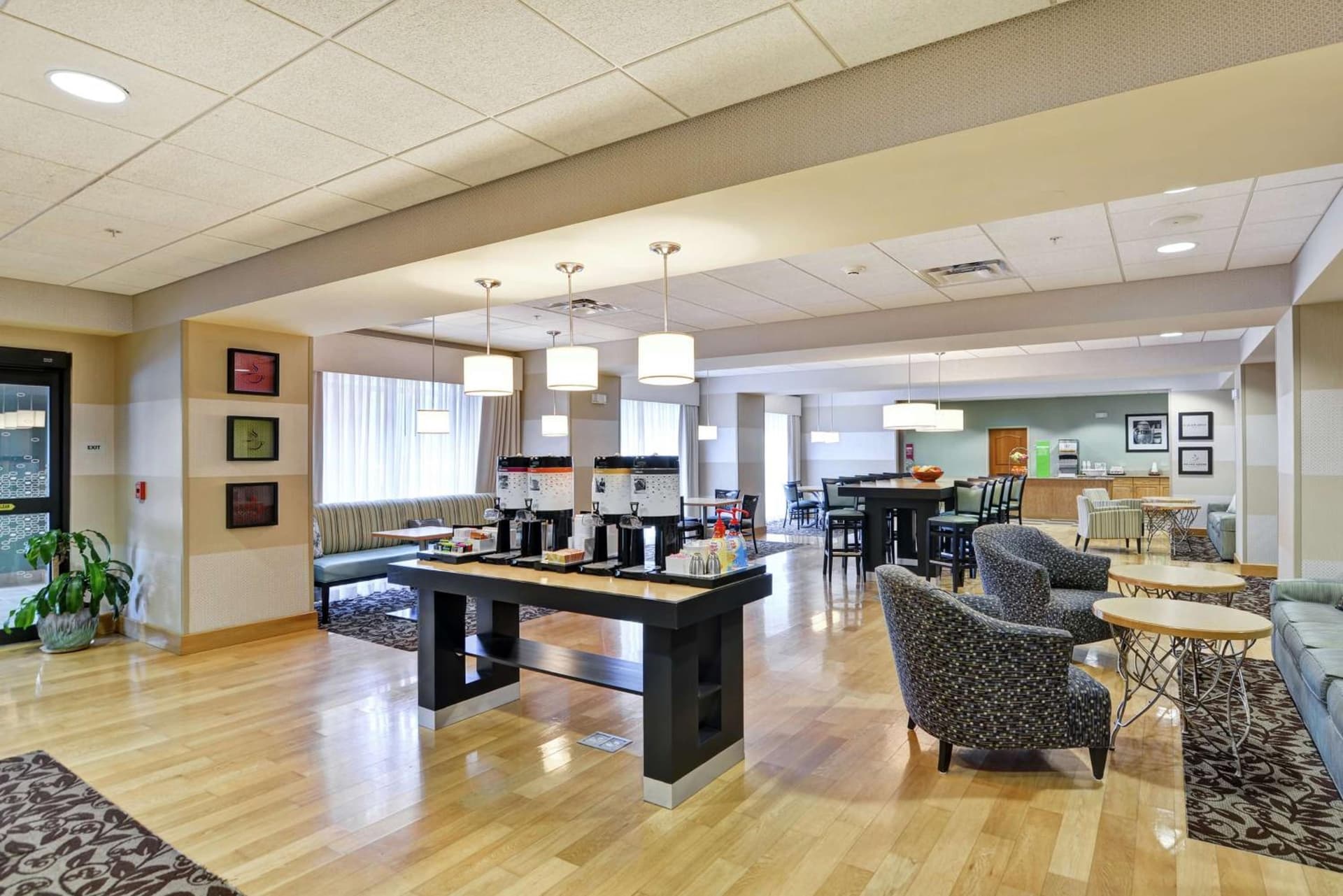 Hampton Inn Tunkhannock gallery photo in Tunkhannock, PA — image 37