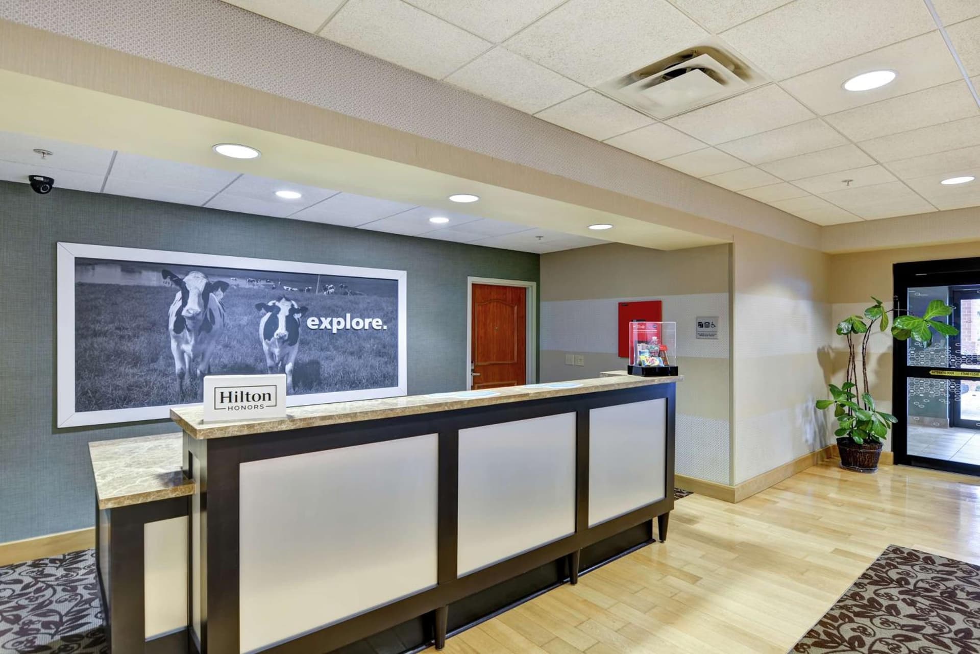 Hampton Inn Tunkhannock gallery photo in Tunkhannock, PA — image 9