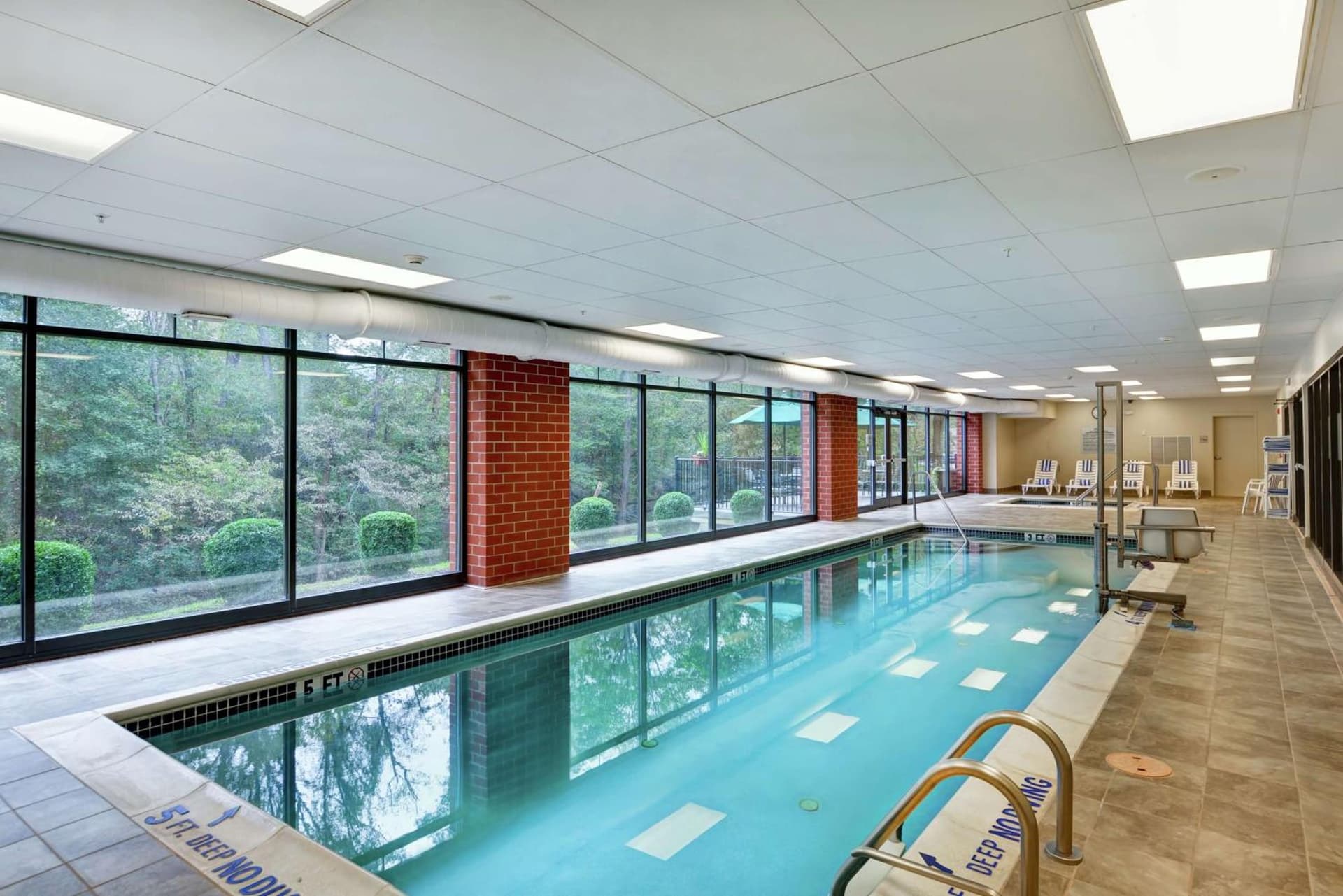 Hampton Inn Tunkhannock gallery photo in Tunkhannock, PA — image 21