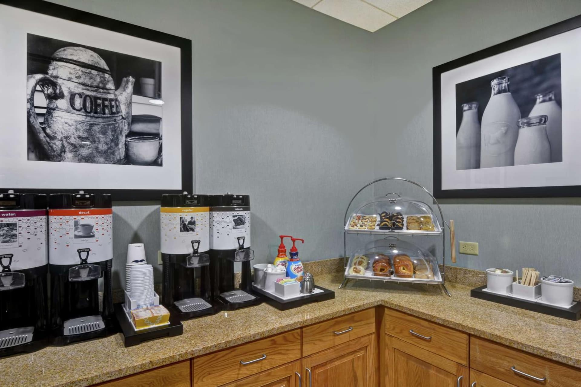 Hampton Inn Tunkhannock gallery photo in Tunkhannock, PA — image 19