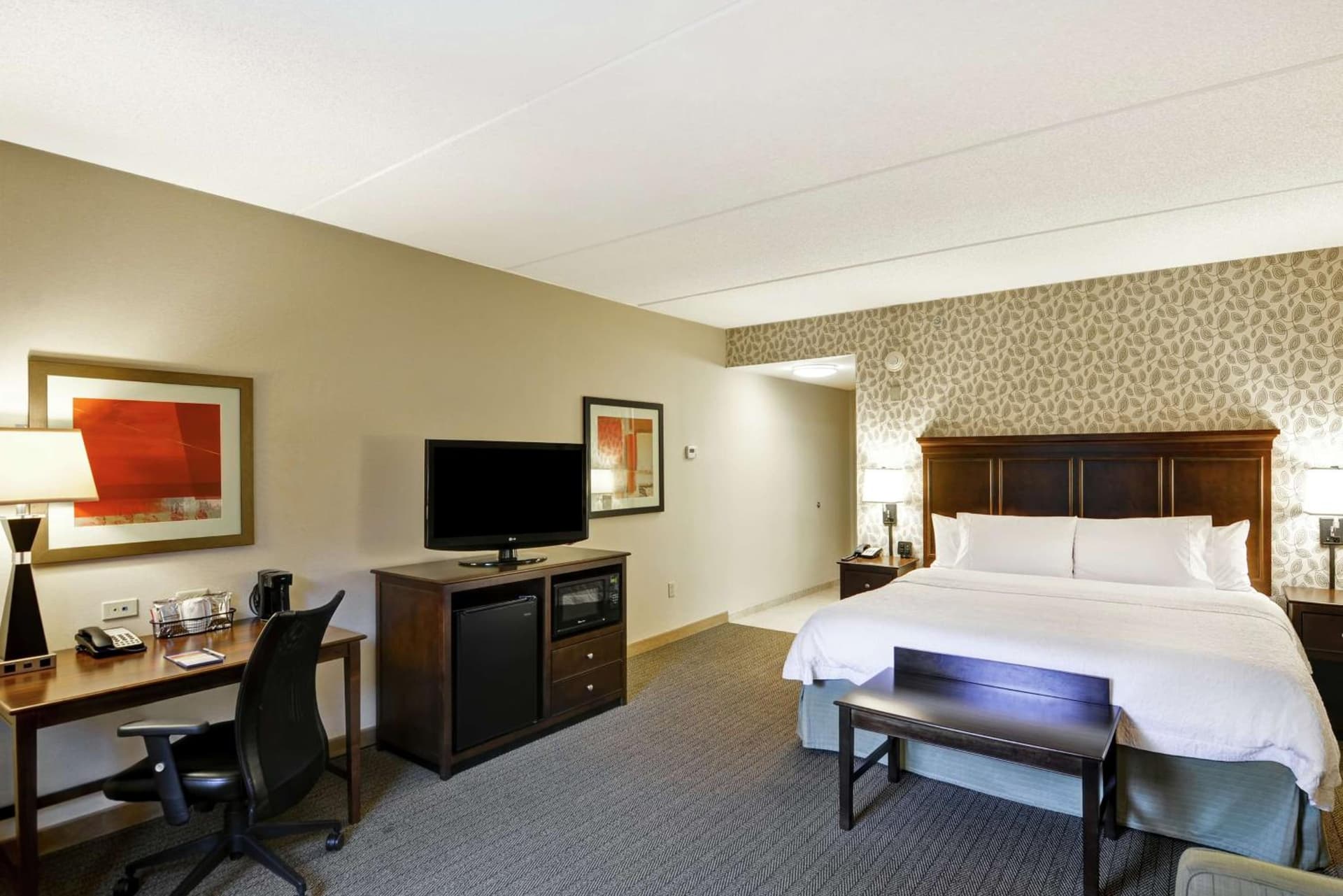 Hampton Inn Tunkhannock gallery photo in Tunkhannock, PA — image 35
