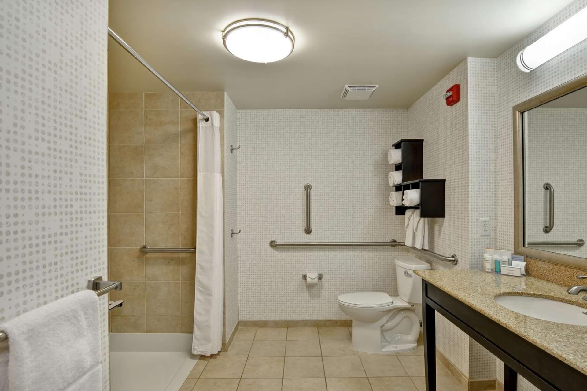 Hampton Inn Tunkhannock gallery photo in Tunkhannock, PA — image 5