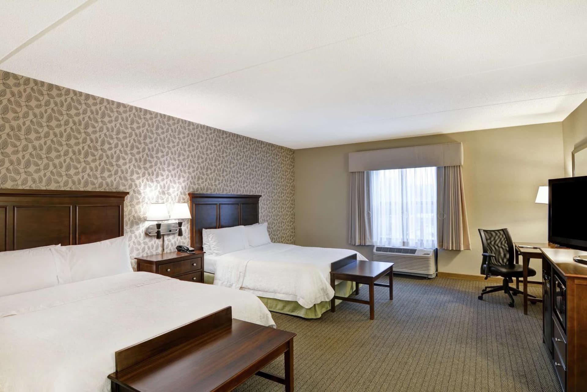 Hampton Inn Tunkhannock gallery photo in Tunkhannock, PA — image 27