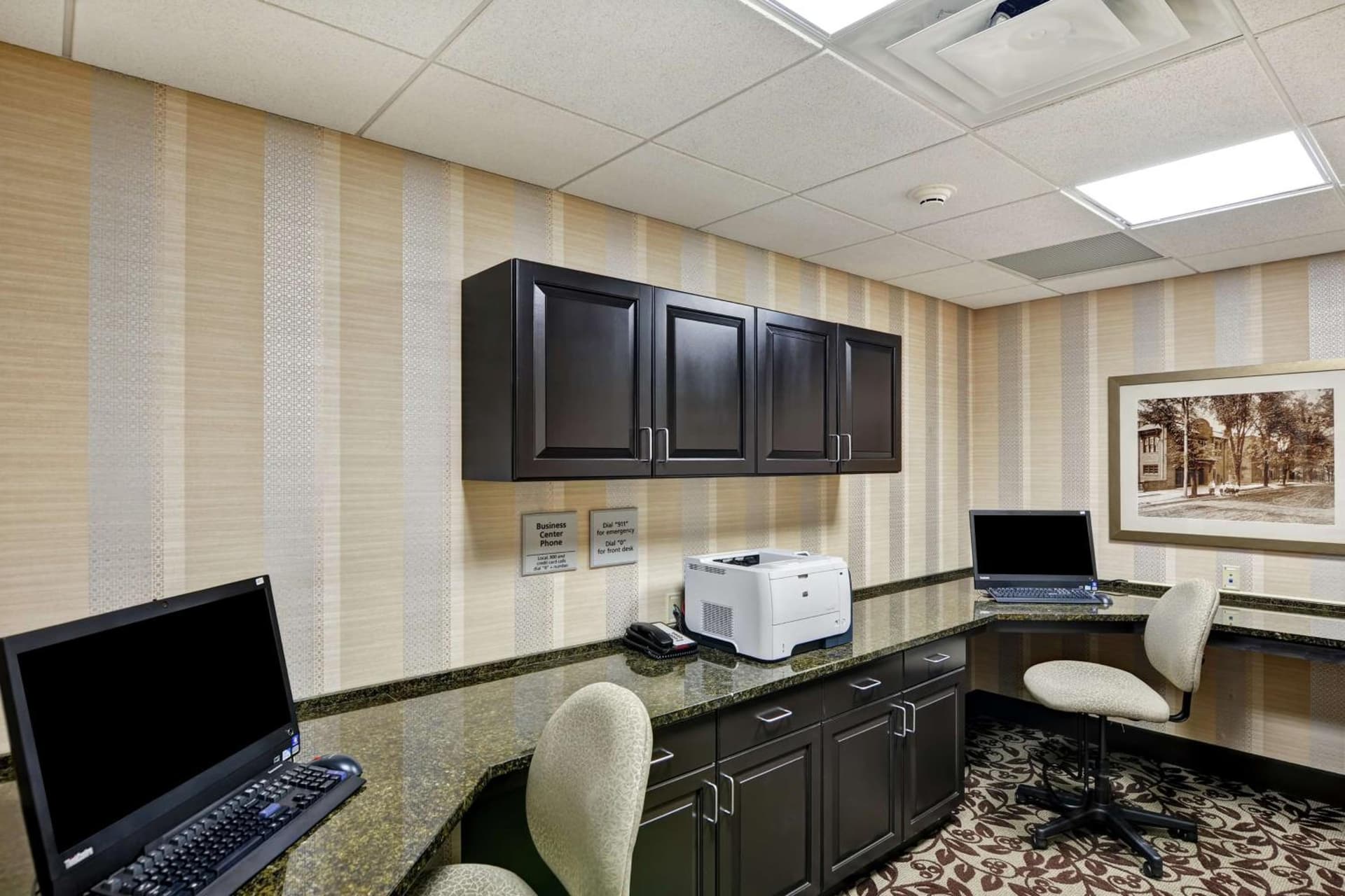 Hampton Inn Tunkhannock gallery photo in Tunkhannock, PA — image 23