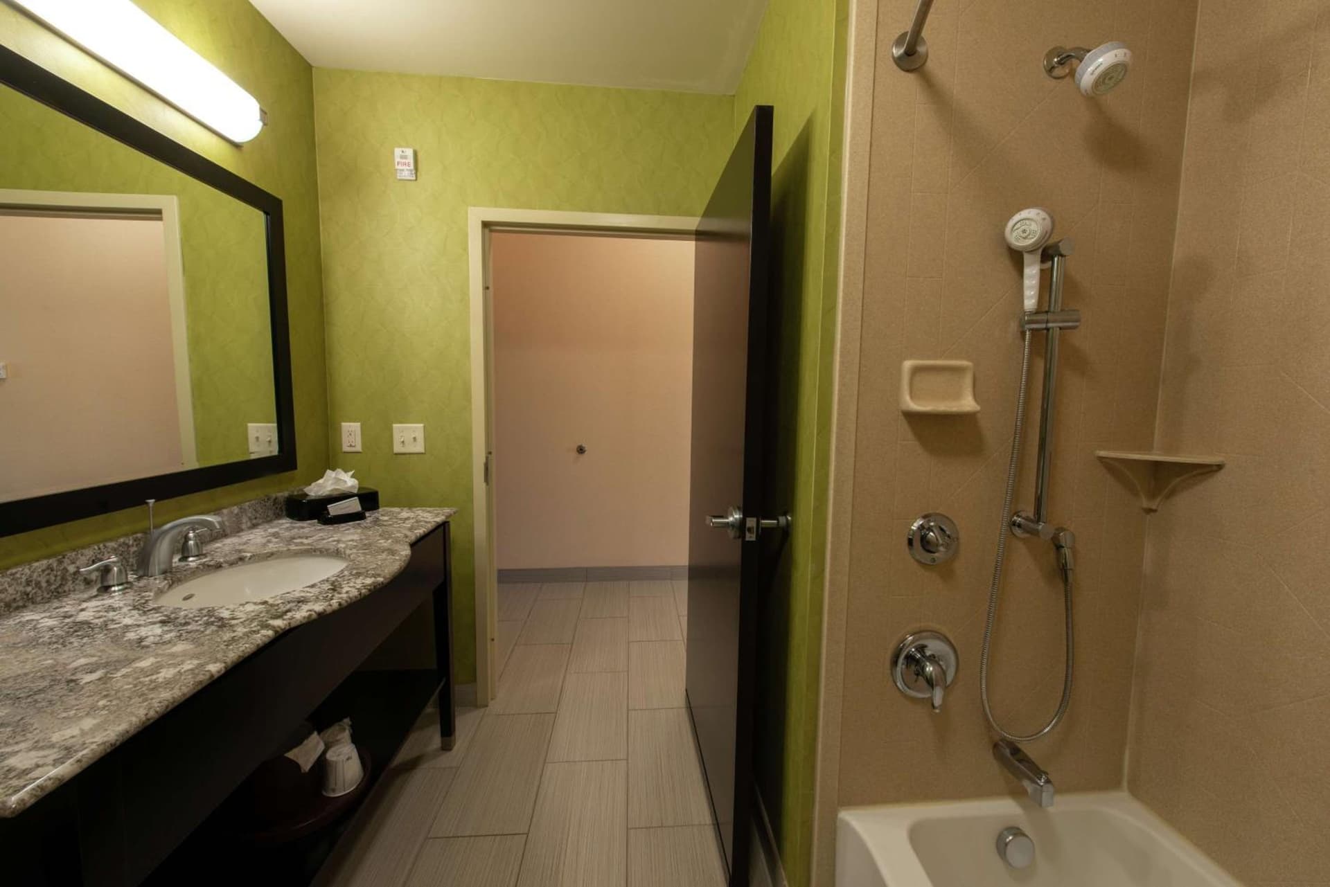 Hampton Inn & Suites Salt Lake City/Farmington gallery photo in Farmington, UT — image 37