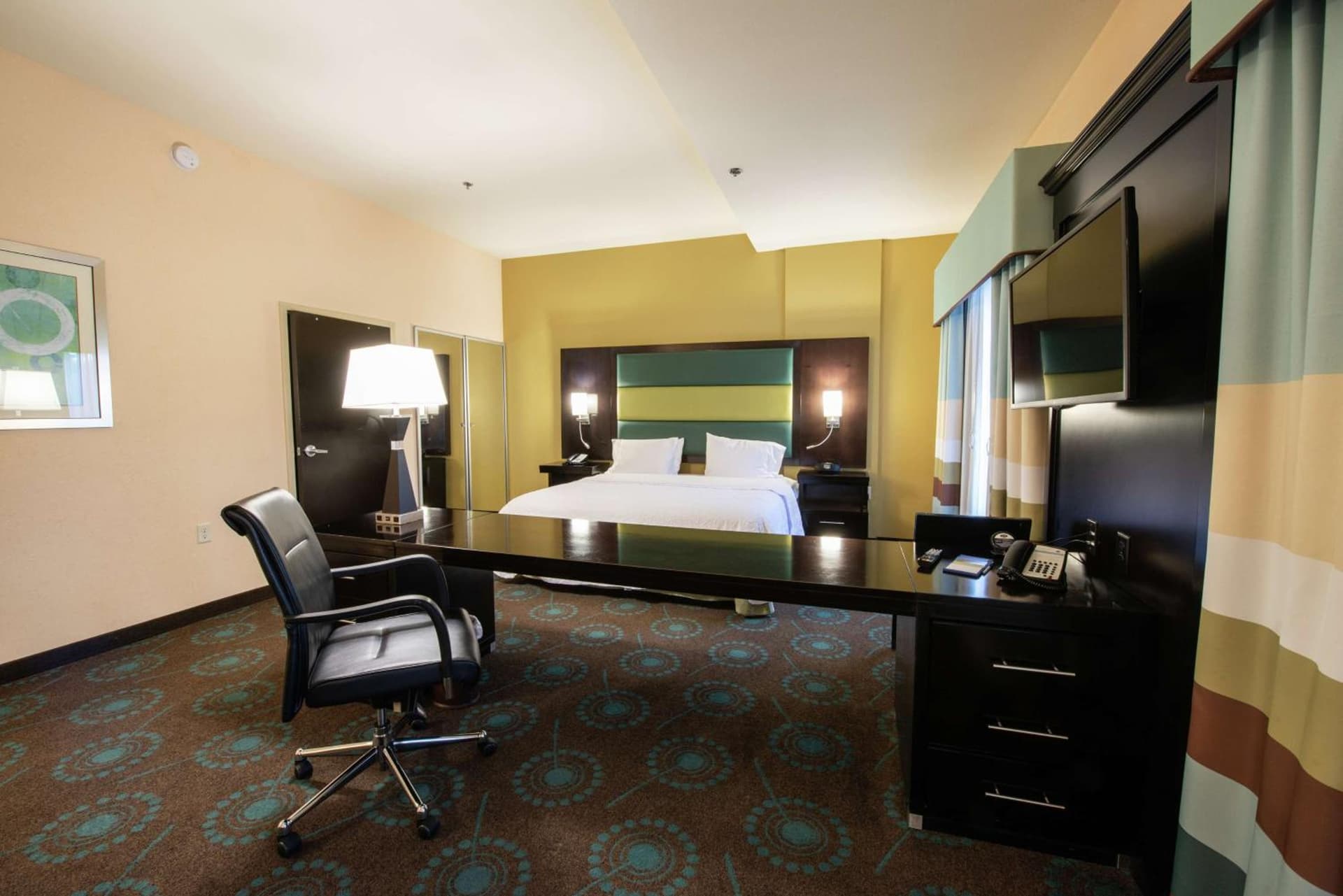 Hampton Inn & Suites Salt Lake City/Farmington gallery photo in Farmington, UT — image 43