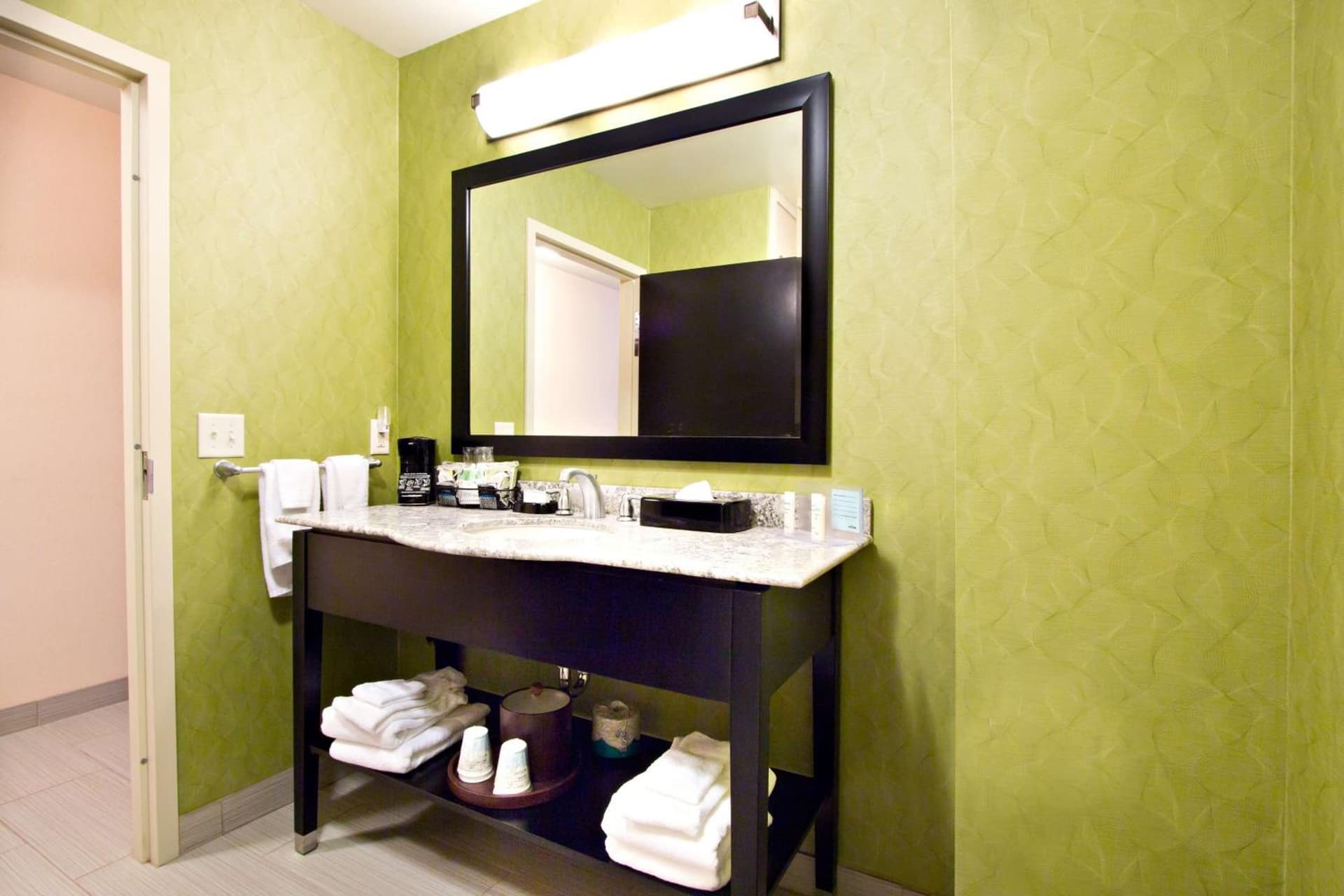 Hampton Inn & Suites Salt Lake City/Farmington gallery photo in Farmington, UT — image 55