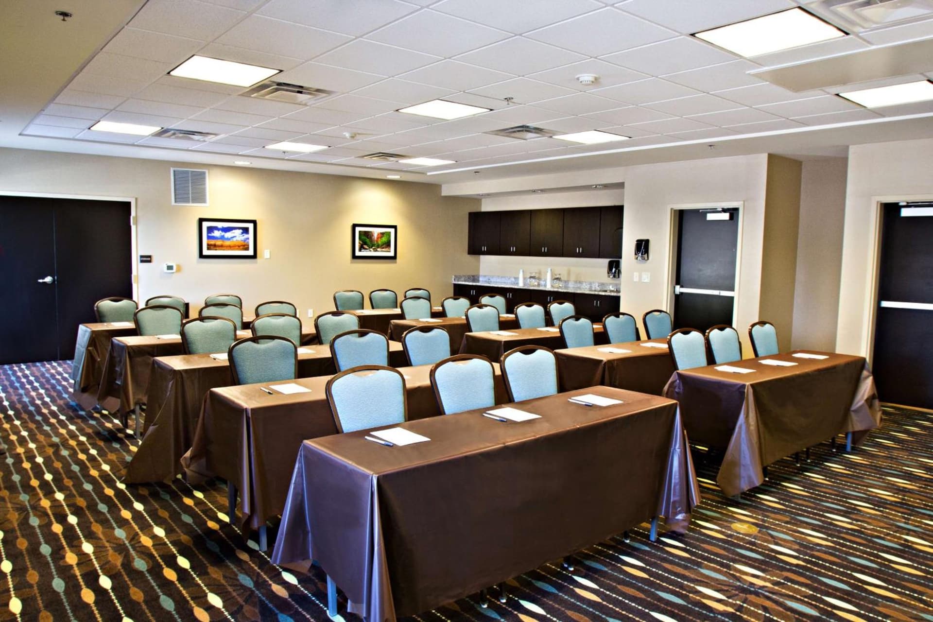 Hampton Inn & Suites Salt Lake City/Farmington gallery photo in Farmington, UT — image 61