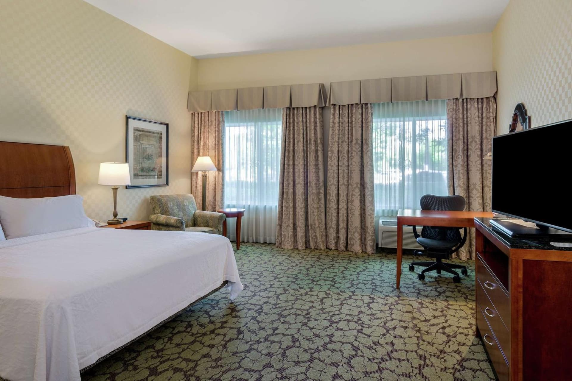 Hilton Garden Inn Sacramento Elk Grove interior in Elk Grove, CA — gallery photo 2