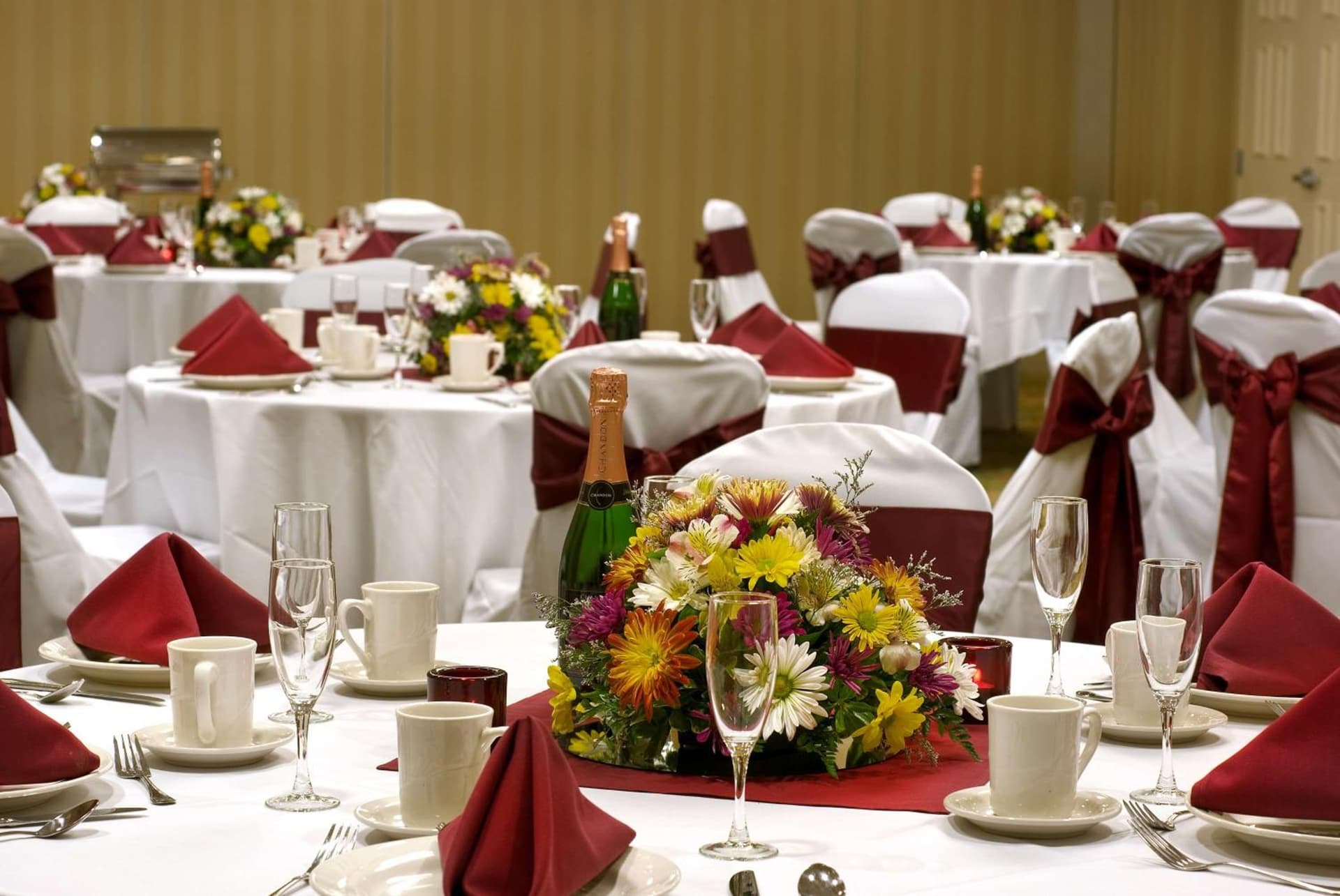 Hilton Garden Inn Sacramento Elk Grove gallery photo in Elk Grove, CA — image 16
