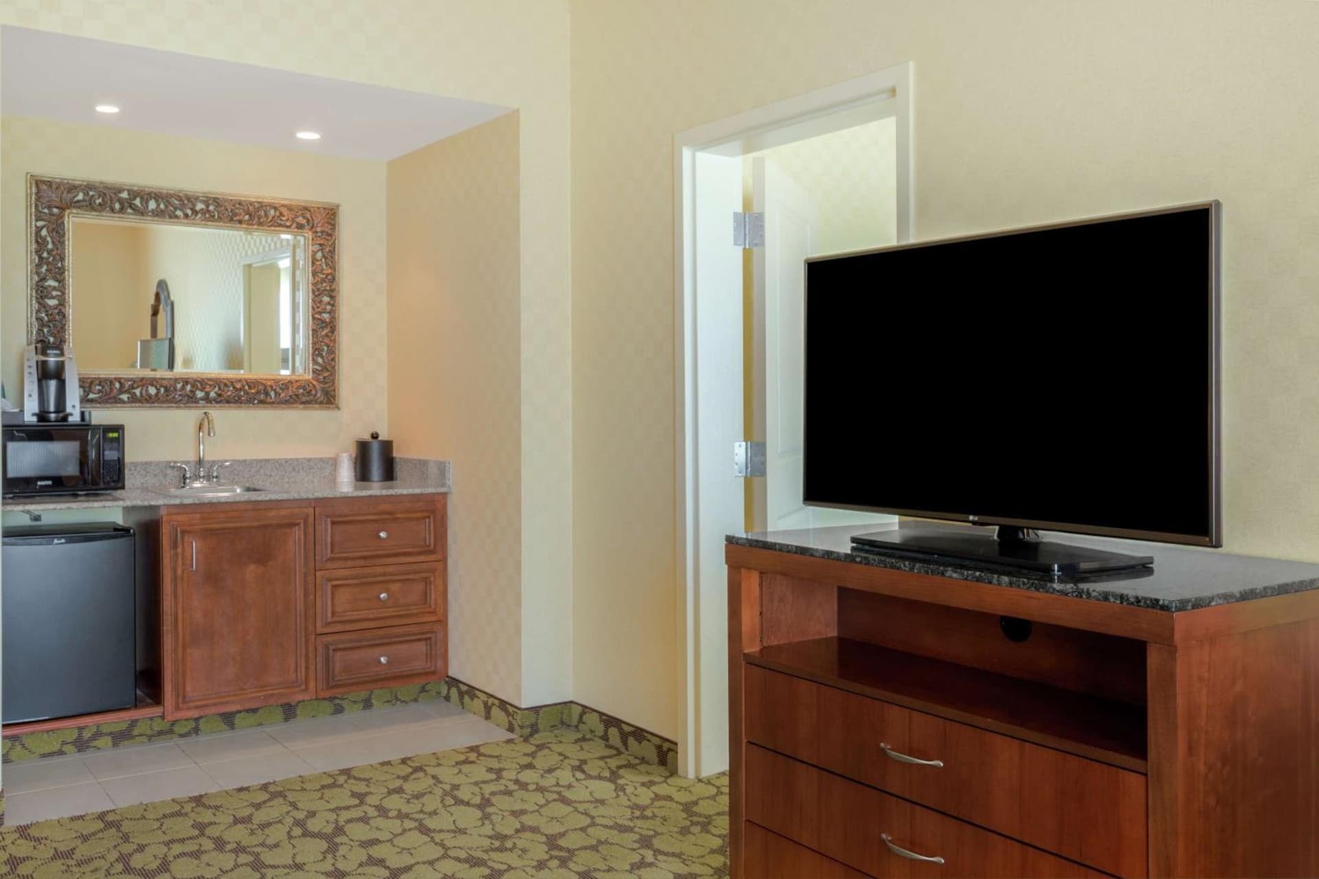 Hilton Garden Inn Sacramento Elk Grove gallery photo in Elk Grove, CA — image 9