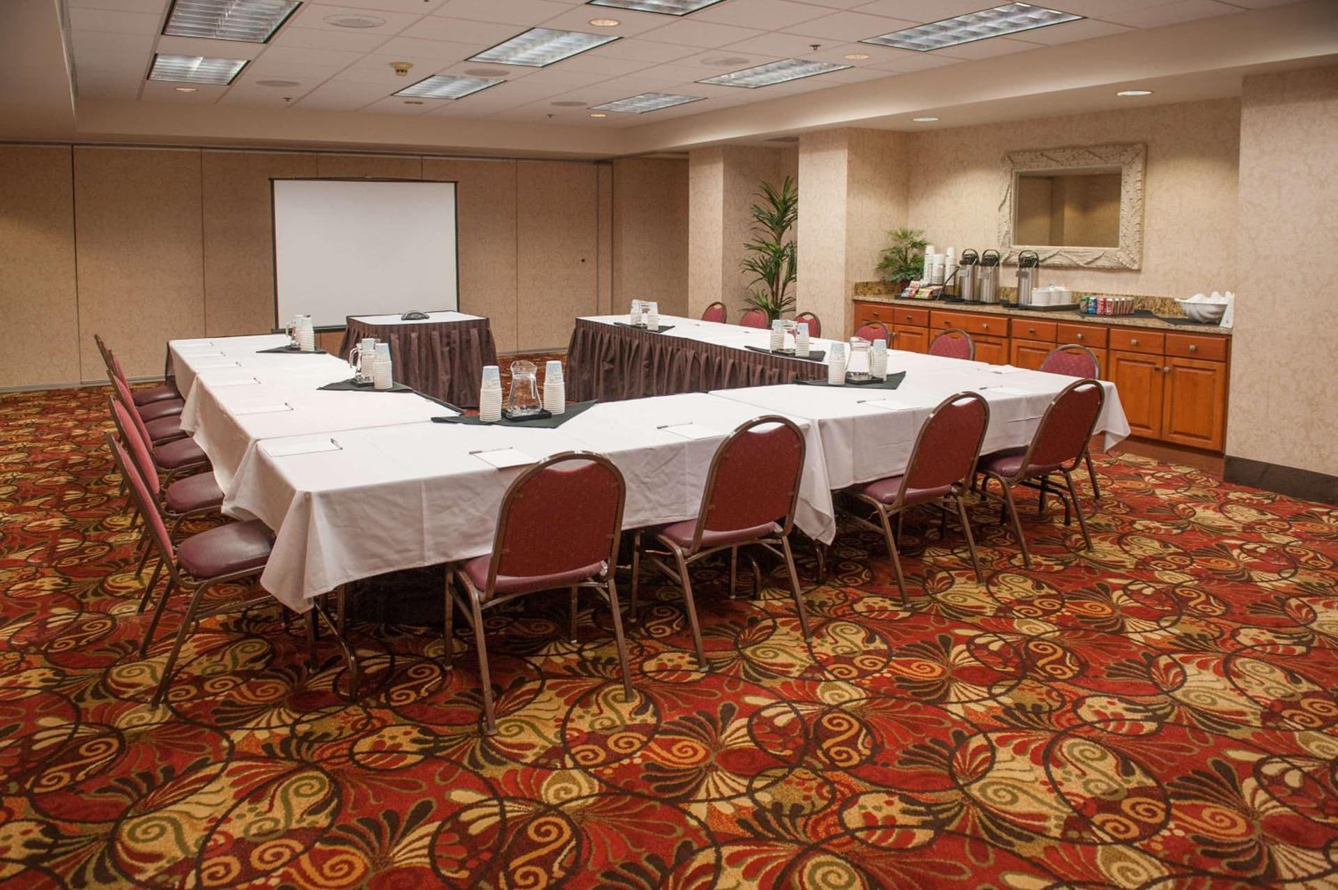 Hampton Inn Pensacola-Airport gallery photo in Pensacola, FL — image 55
